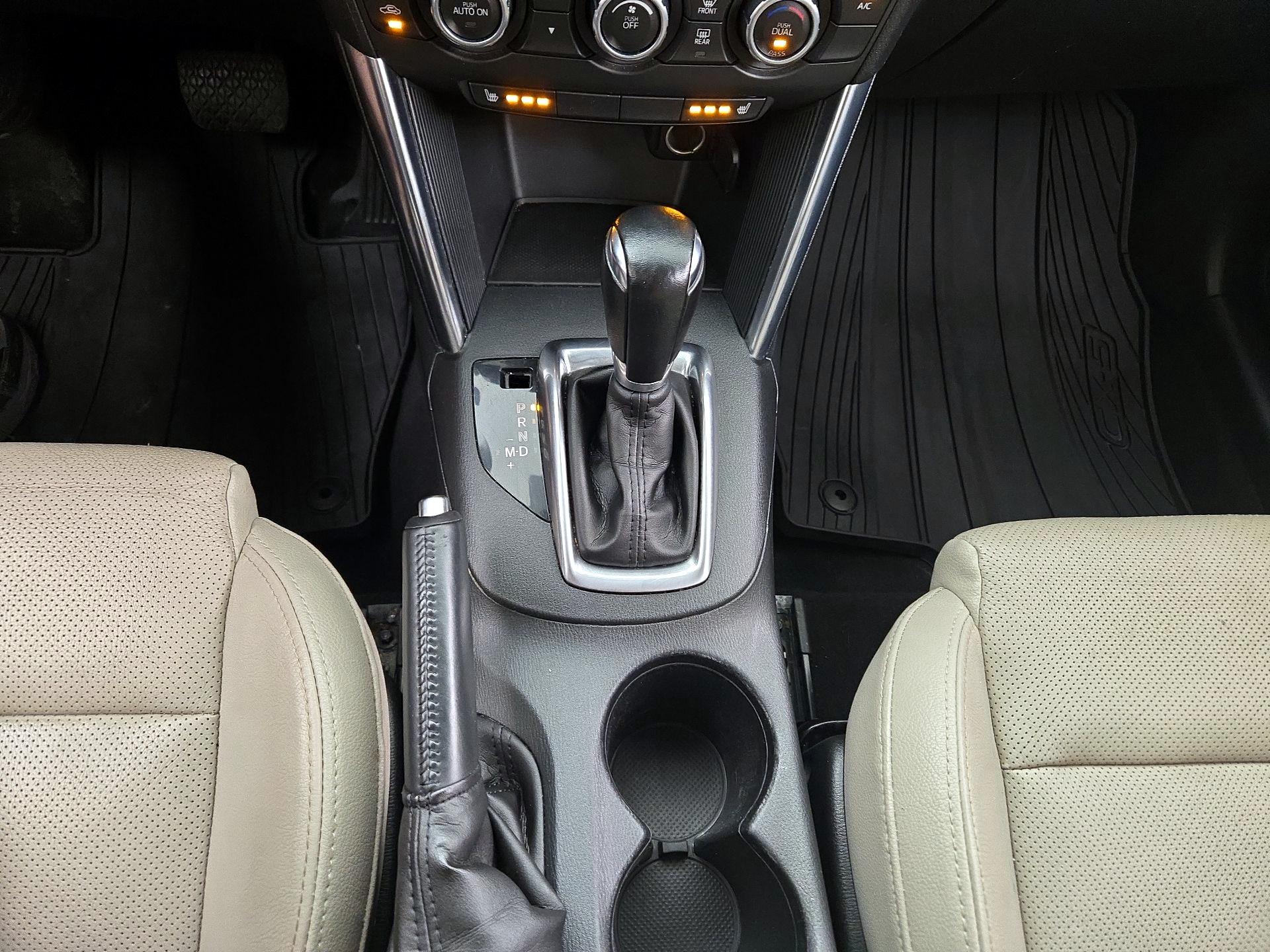 Thumbnail: 2015 Mazda CX-5 - 16
