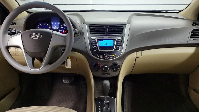 2014 Hyundai Accent GLS 9