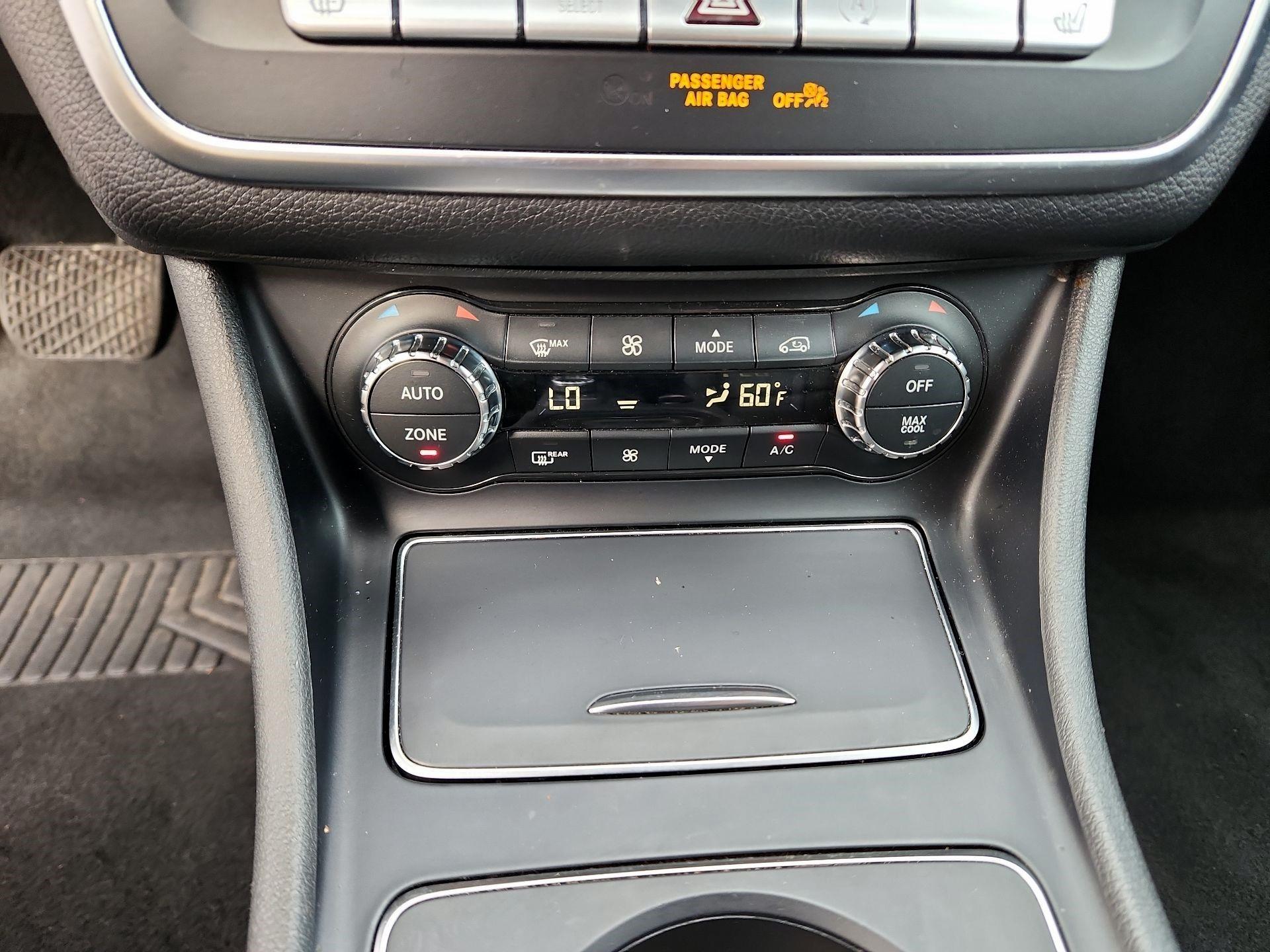 Thumbnail: 2020 Mercedes-Benz GLA - 14