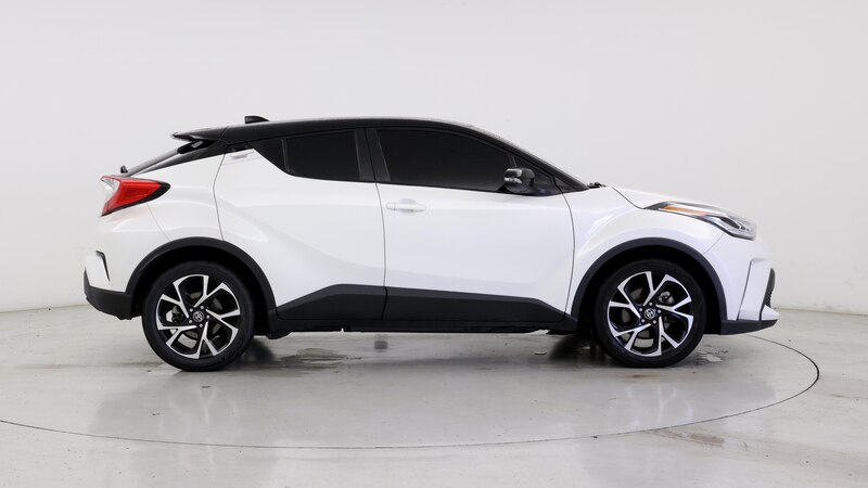 2020 Toyota C-HR XLE 7