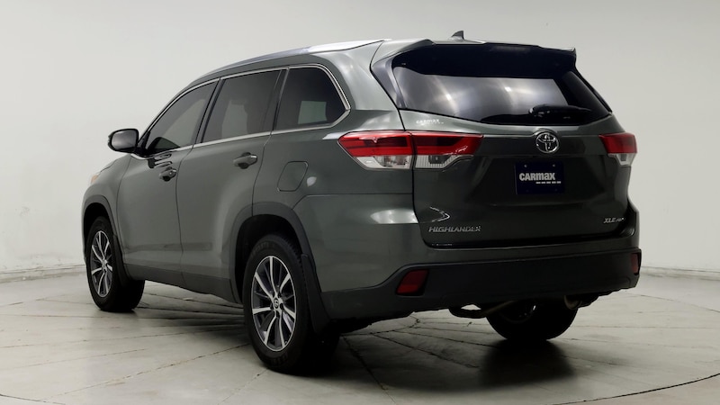 2019 Toyota Highlander XLE 2