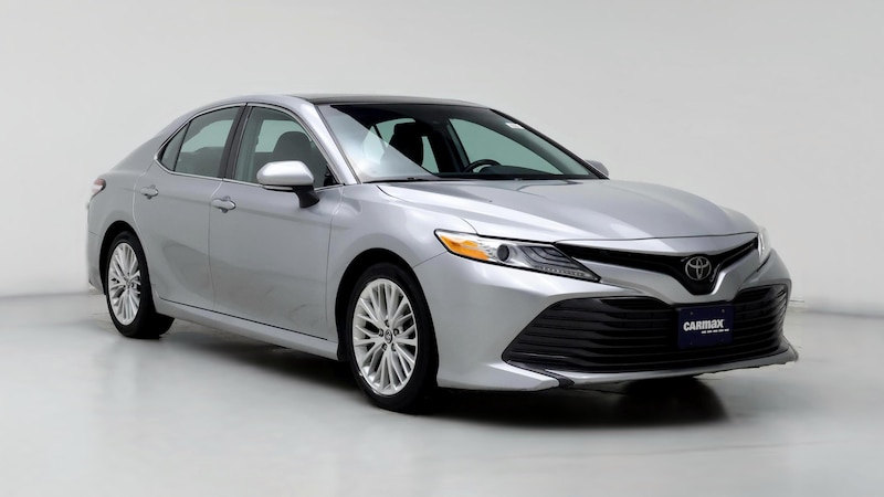 2019 Toyota Camry XLE Hero Image