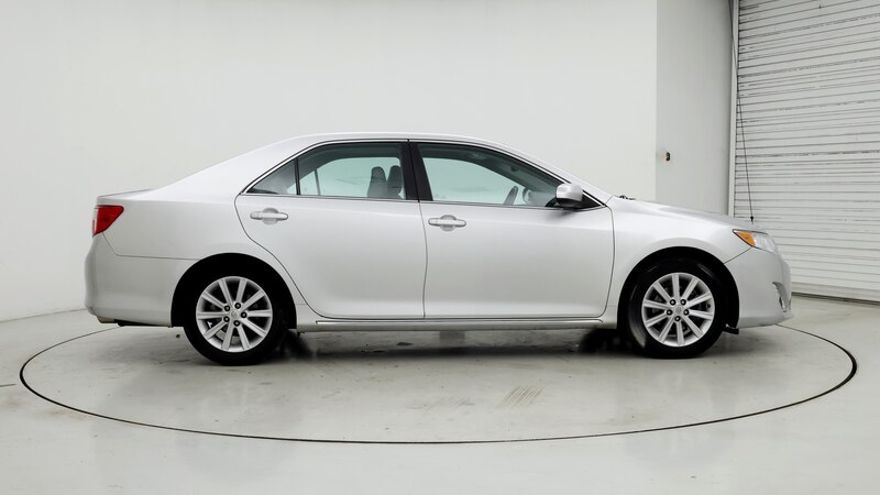 2014 Toyota Camry XLE 7