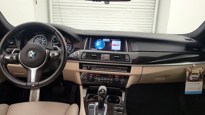 2015 BMW 5 Series 550i 9