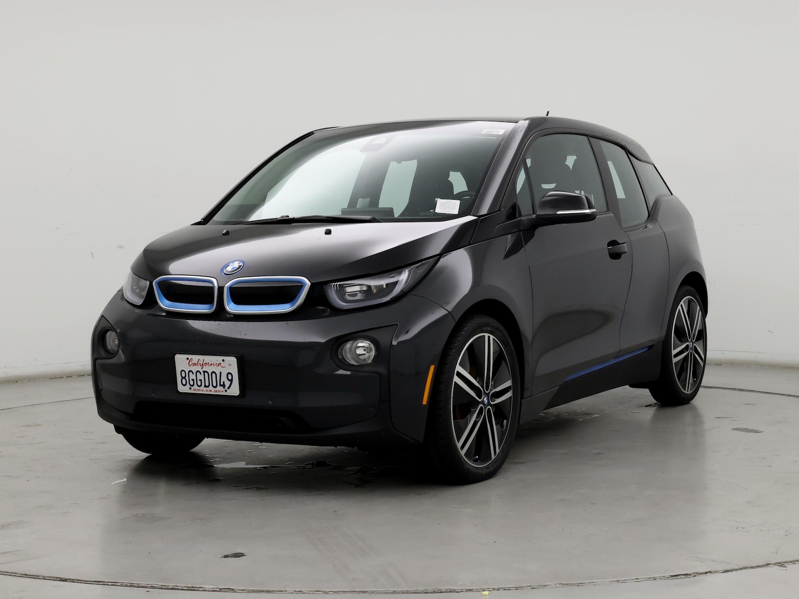 Used 2015 BMW i3 Tera World with VIN WBY1Z2C53FV555628 for sale in Spokane Valley, WA