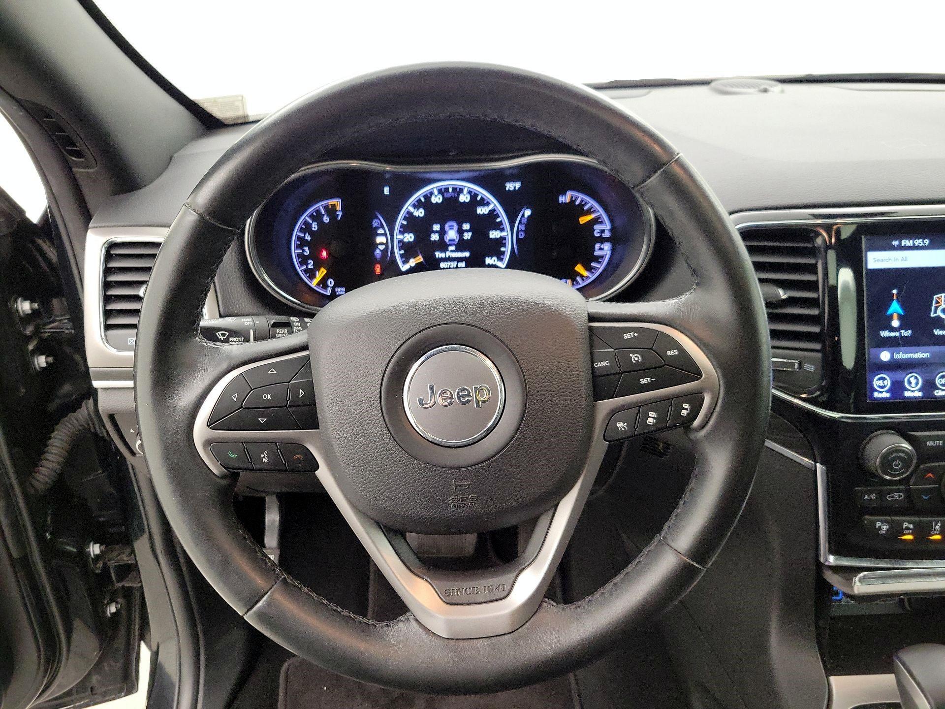 Thumbnail: 2019 Jeep Grand Cherokee - 10