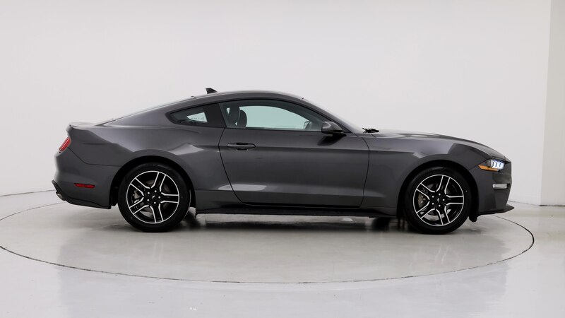 2020 Ford Mustang  7