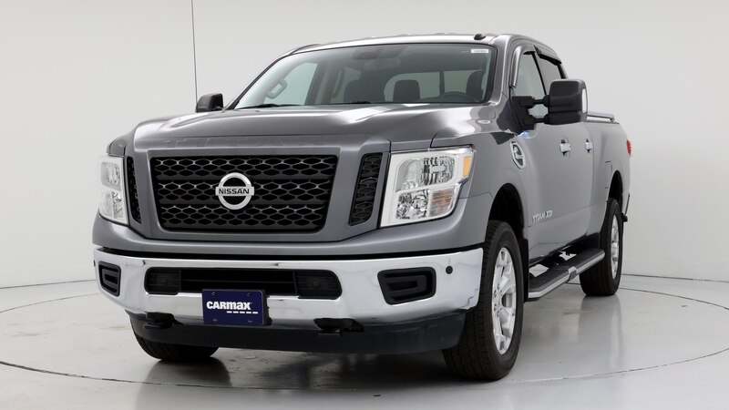 2019 Nissan Titan SV 4