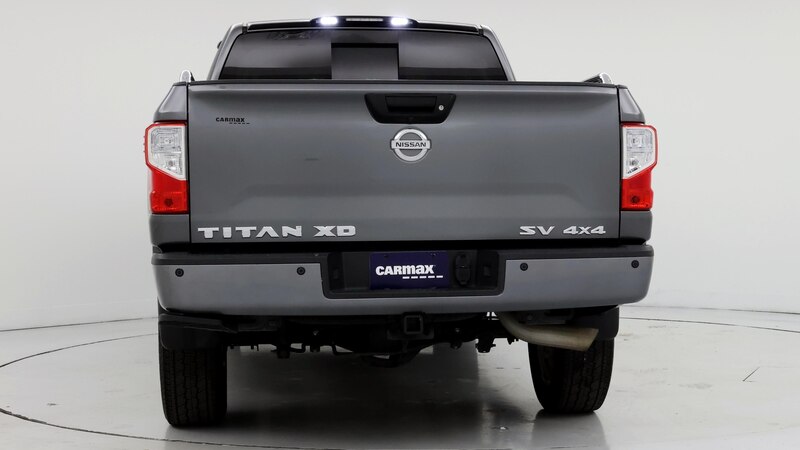 2019 Nissan Titan SV 6