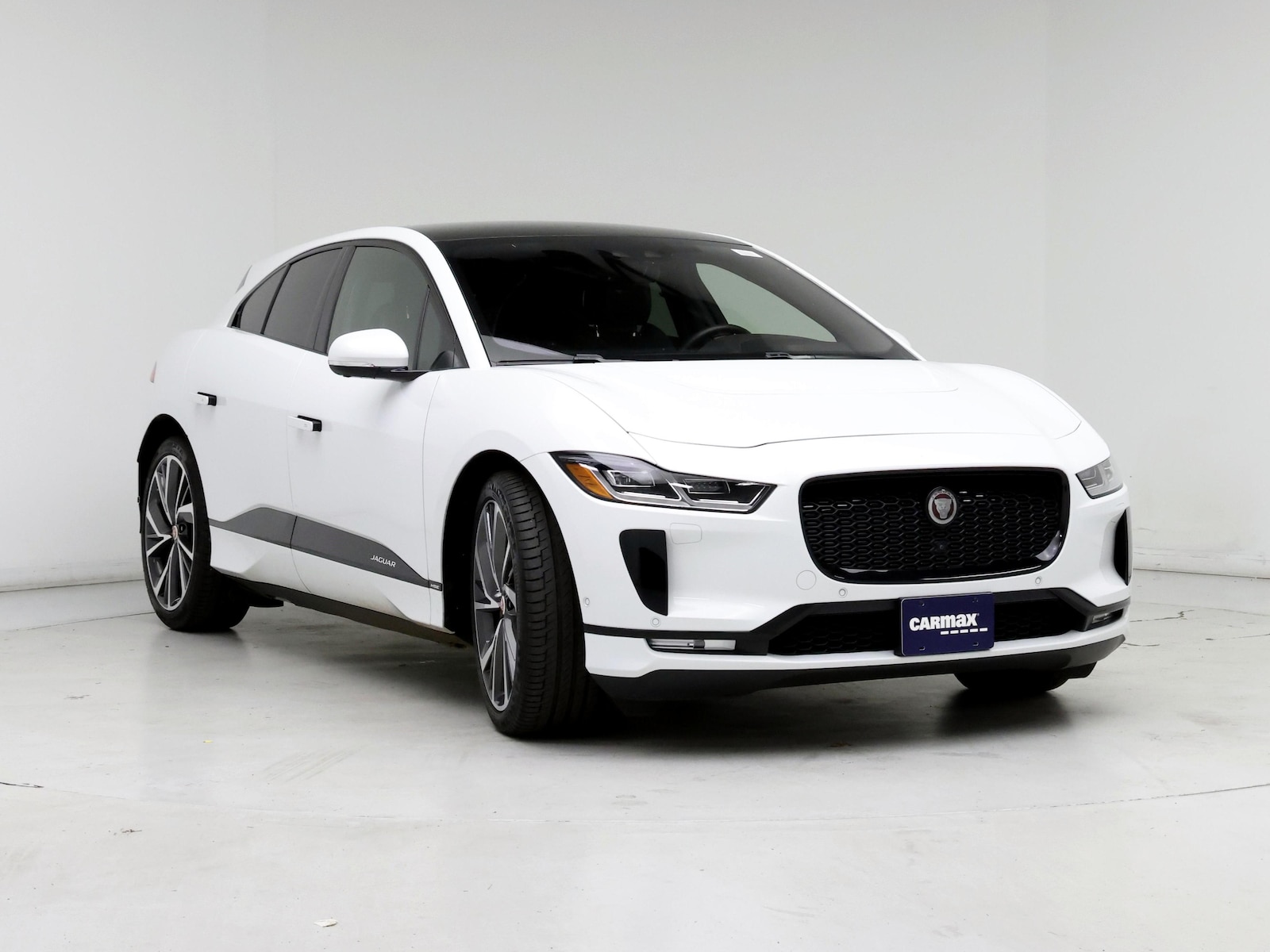 Used 2020 Jaguar I-PACE HSE with VIN SADHD2S18L1F87966 for sale in Kenosha, WI