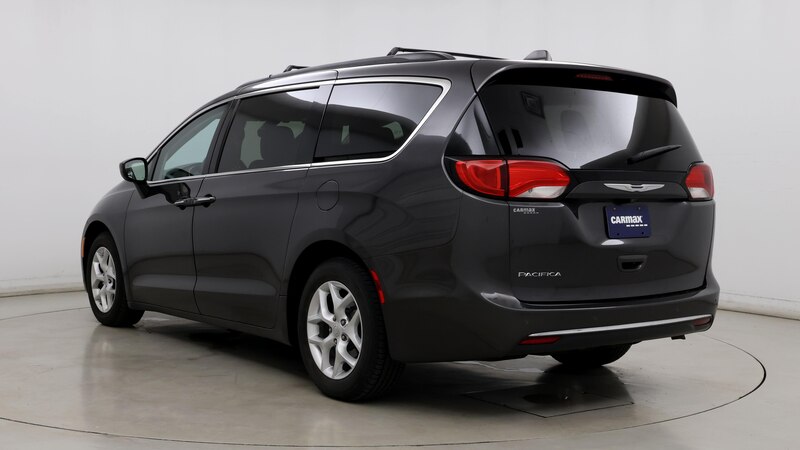 2017 Chrysler Pacifica Touring Plus 2