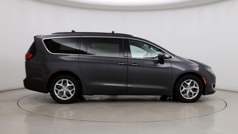 2017 Chrysler Pacifica Touring Plus 7