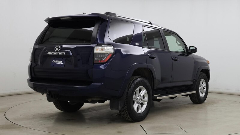 2023 Toyota 4Runner SR5 8