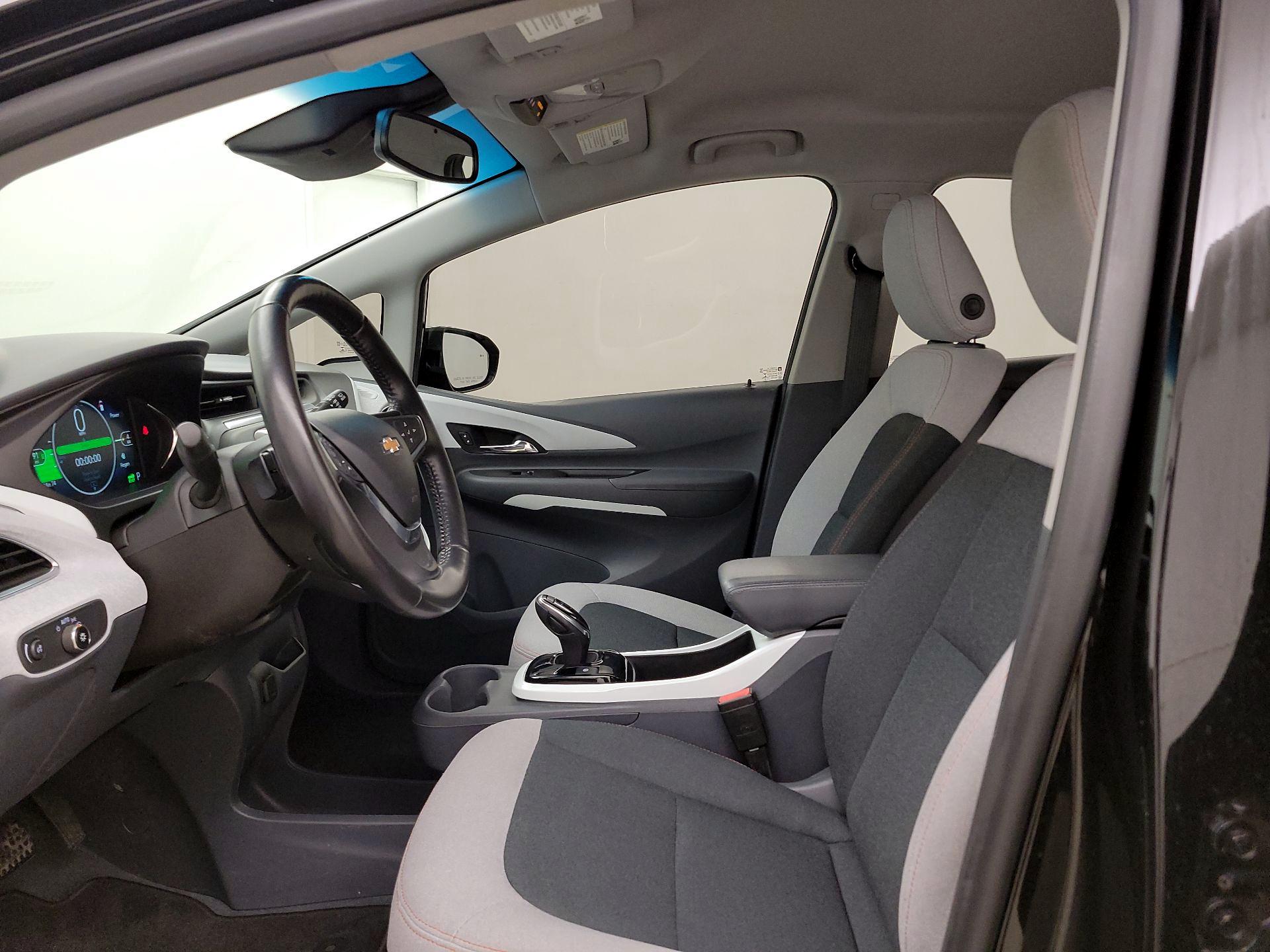 Thumbnail: 2021 Chevrolet Bolt EV - 11