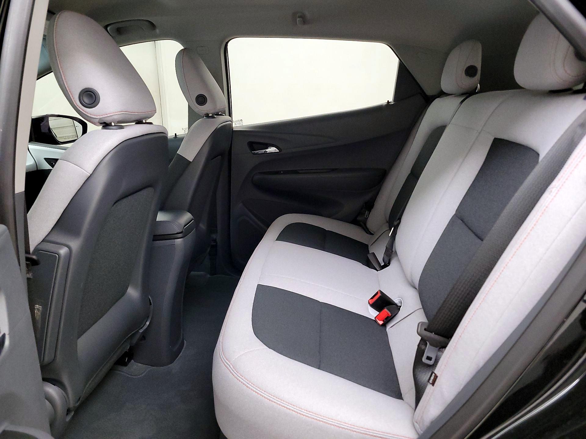 Thumbnail: 2021 Chevrolet Bolt EV - 19