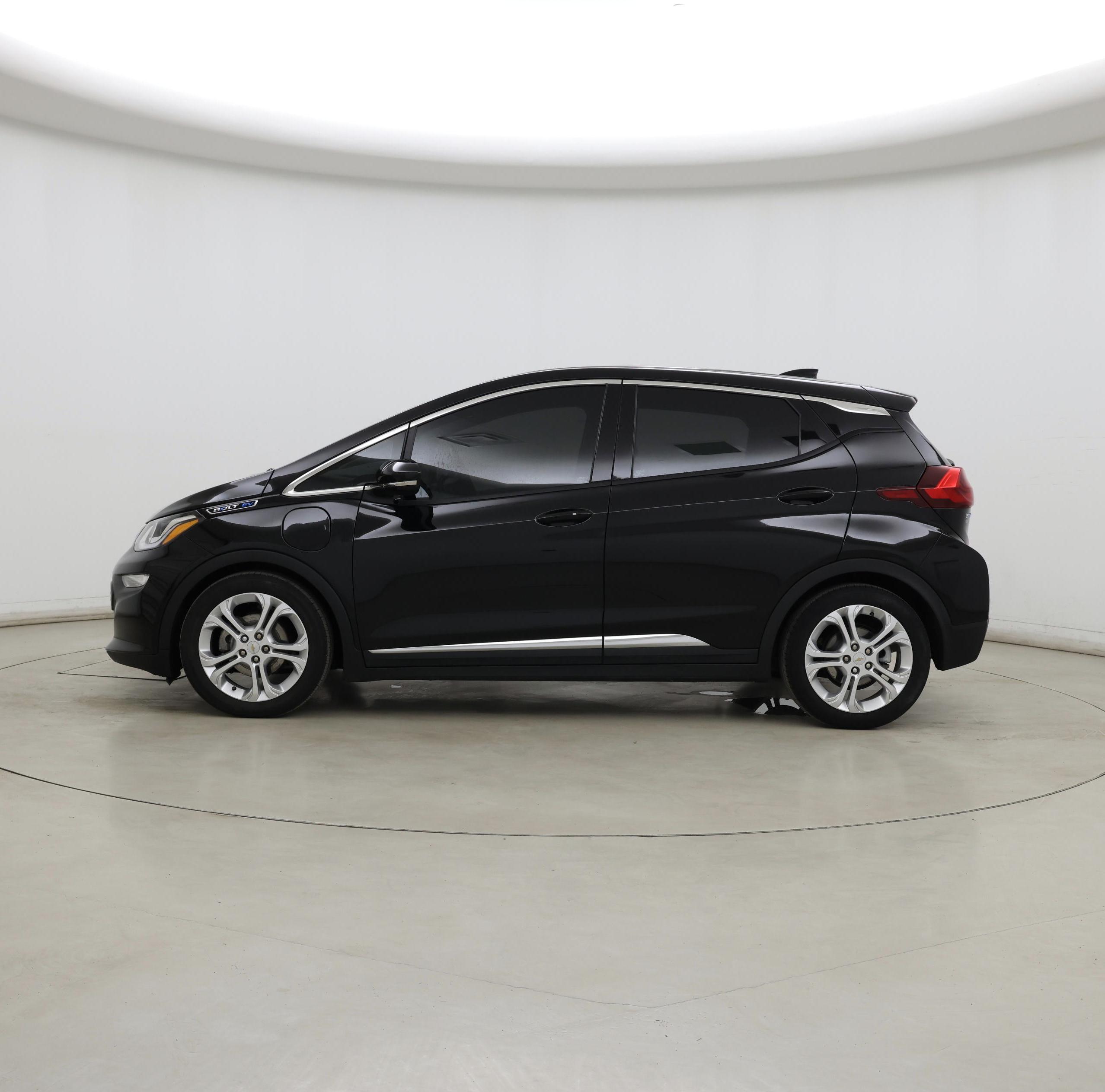 Thumbnail: 2021 Chevrolet Bolt EV - 3