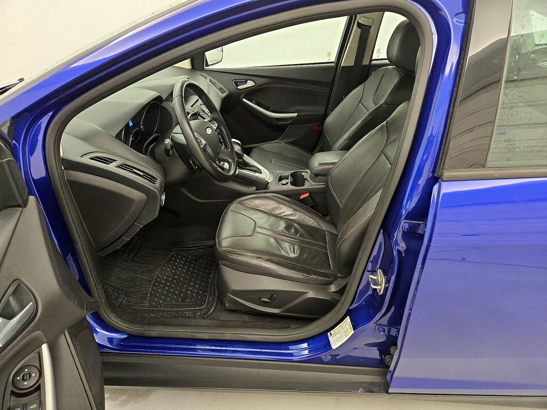Thumbnail: 2014 Ford Focus - 11