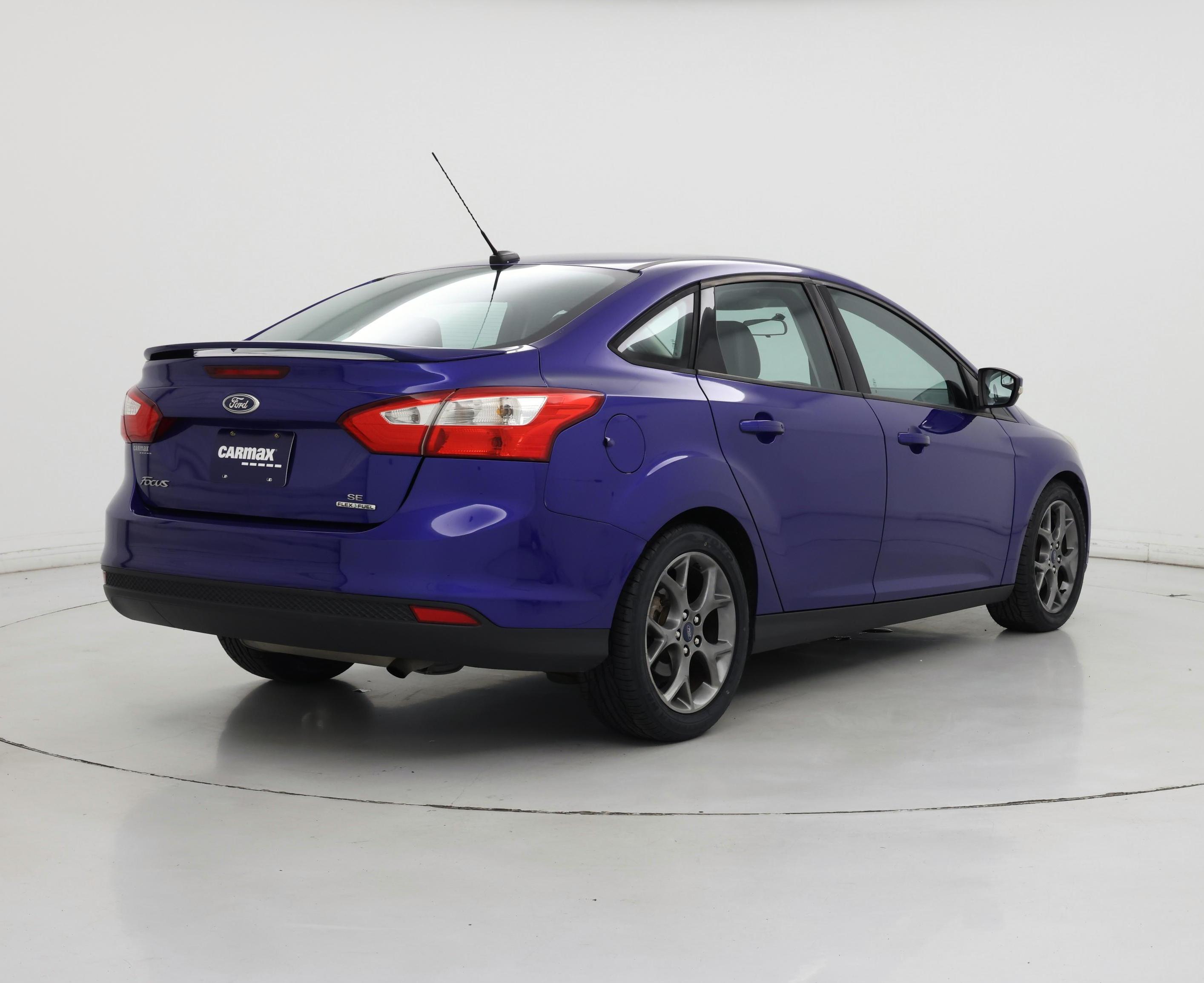 Thumbnail: 2014 Ford Focus - 8