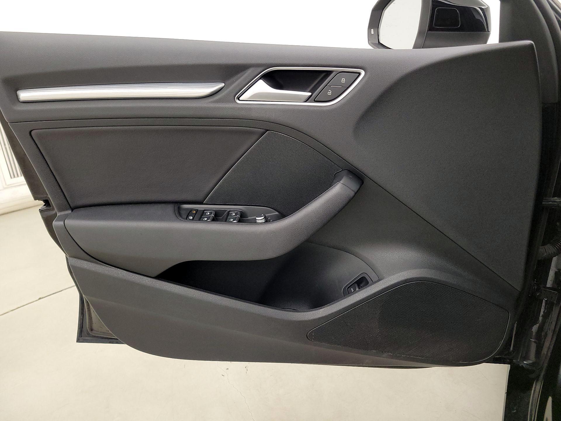 Thumbnail: 2015 Audi A3 - 12