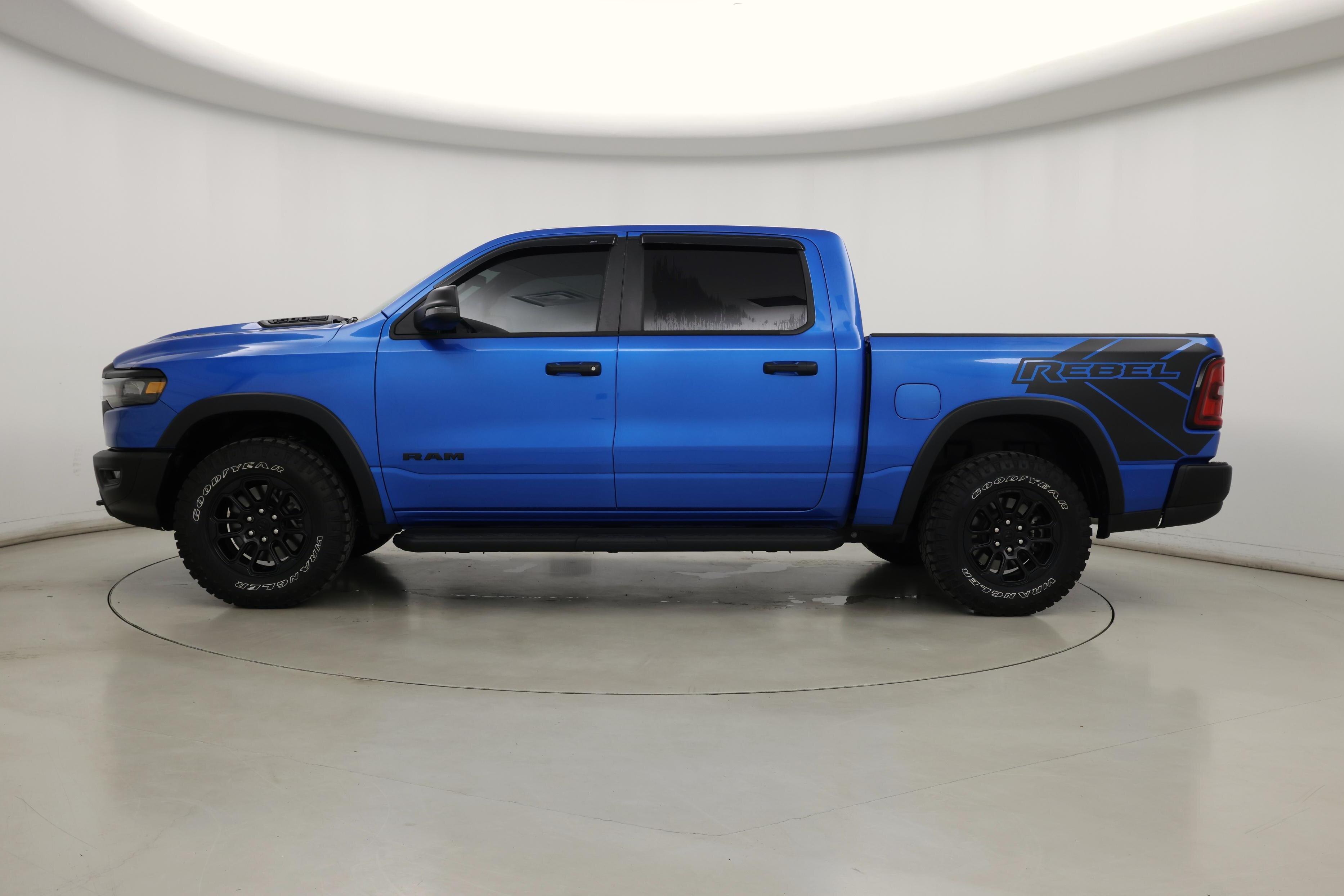Thumbnail: 2025 RAM 1500 - 3