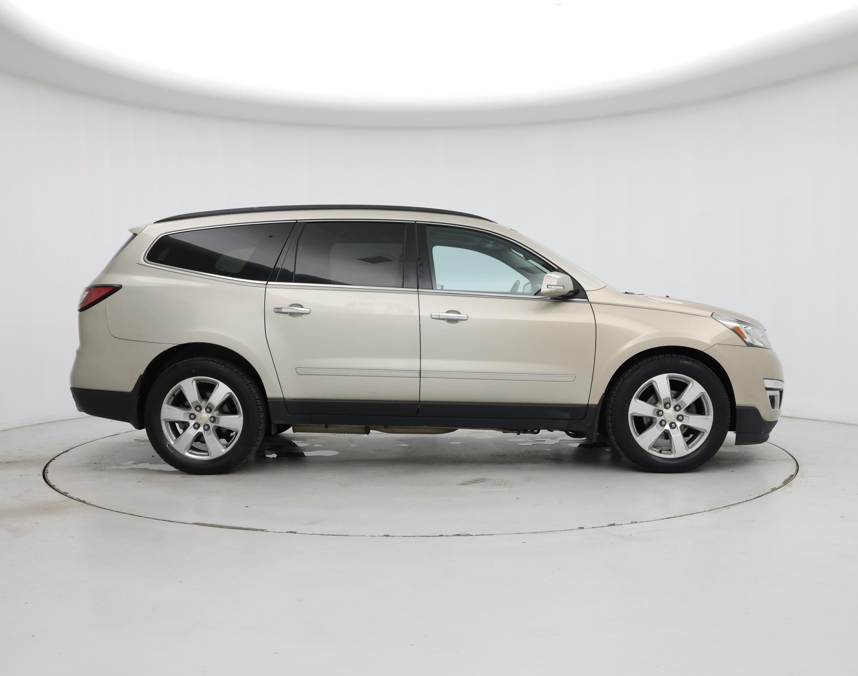 Thumbnail: 2017 Chevrolet Traverse - 7