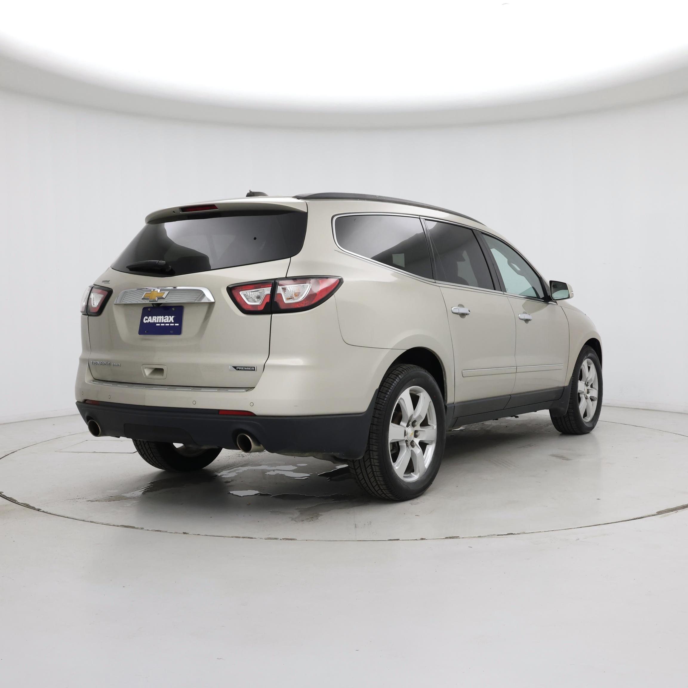 Thumbnail: 2017 Chevrolet Traverse - 8