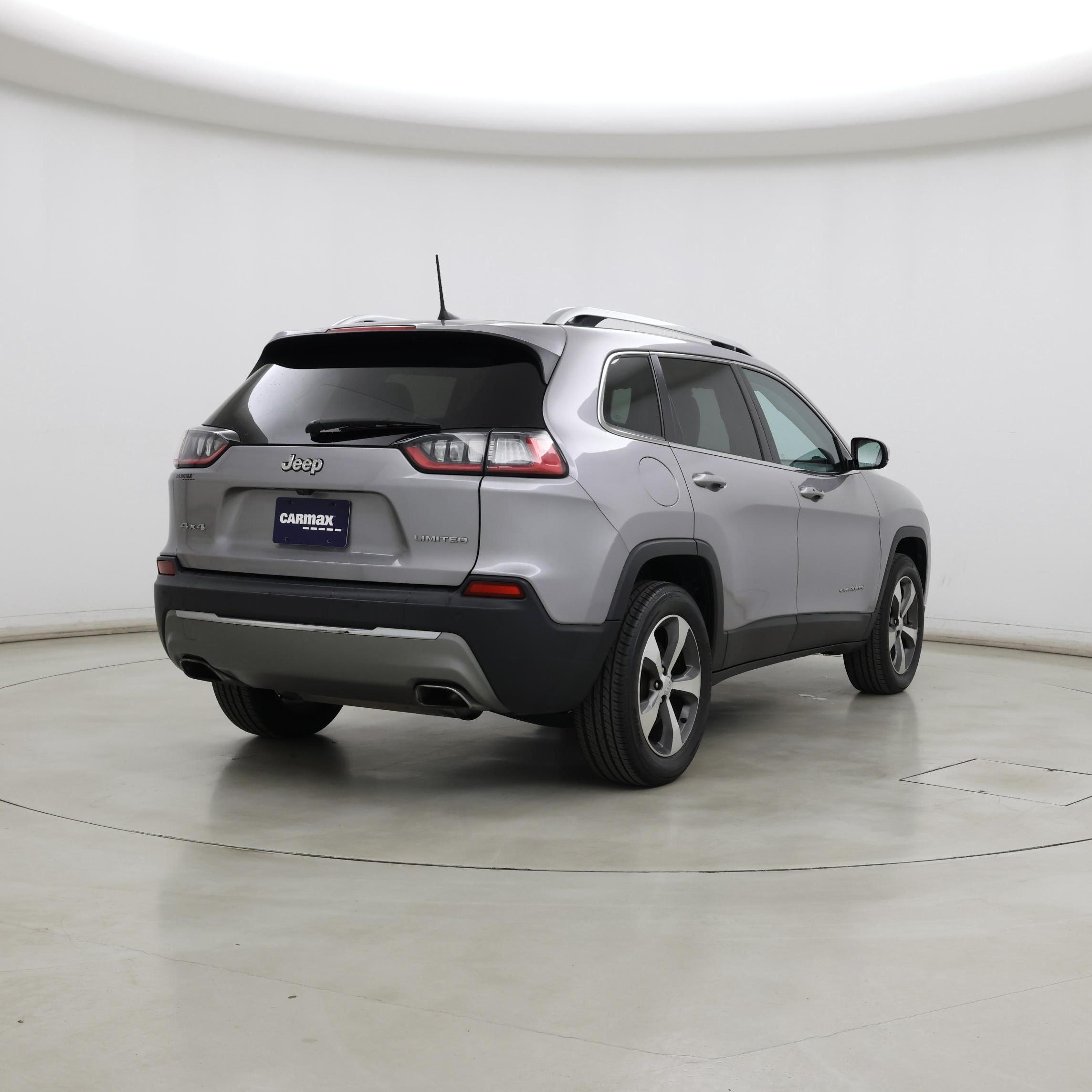 Thumbnail: 2020 Jeep Cherokee - 8