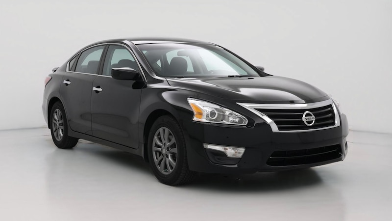 2015 Nissan Altima S Hero Image