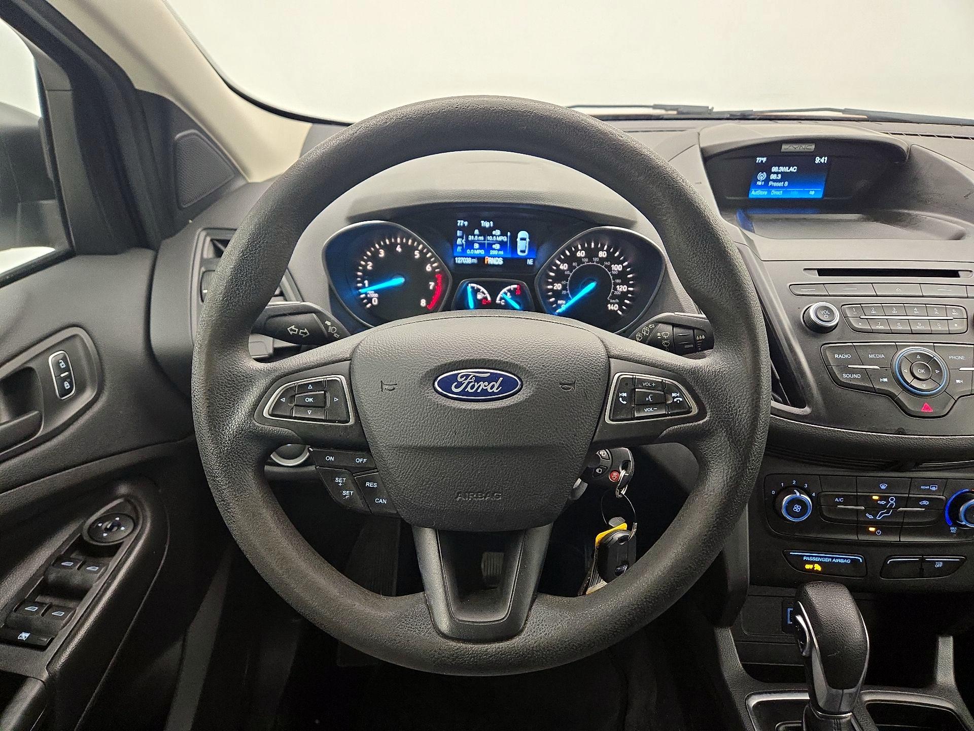 Thumbnail: 2017 Ford Escape - 10