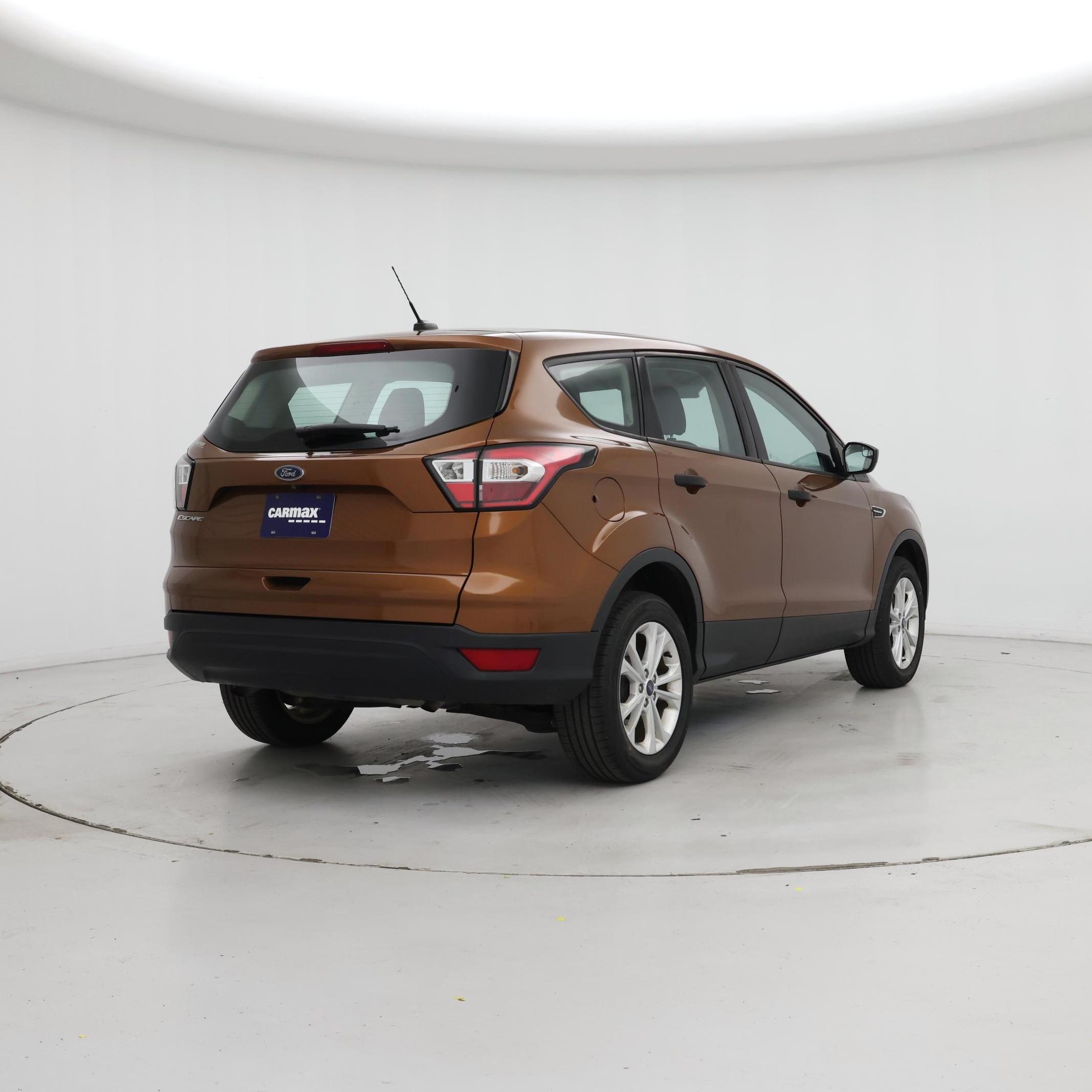 Thumbnail: 2017 Ford Escape - 8
