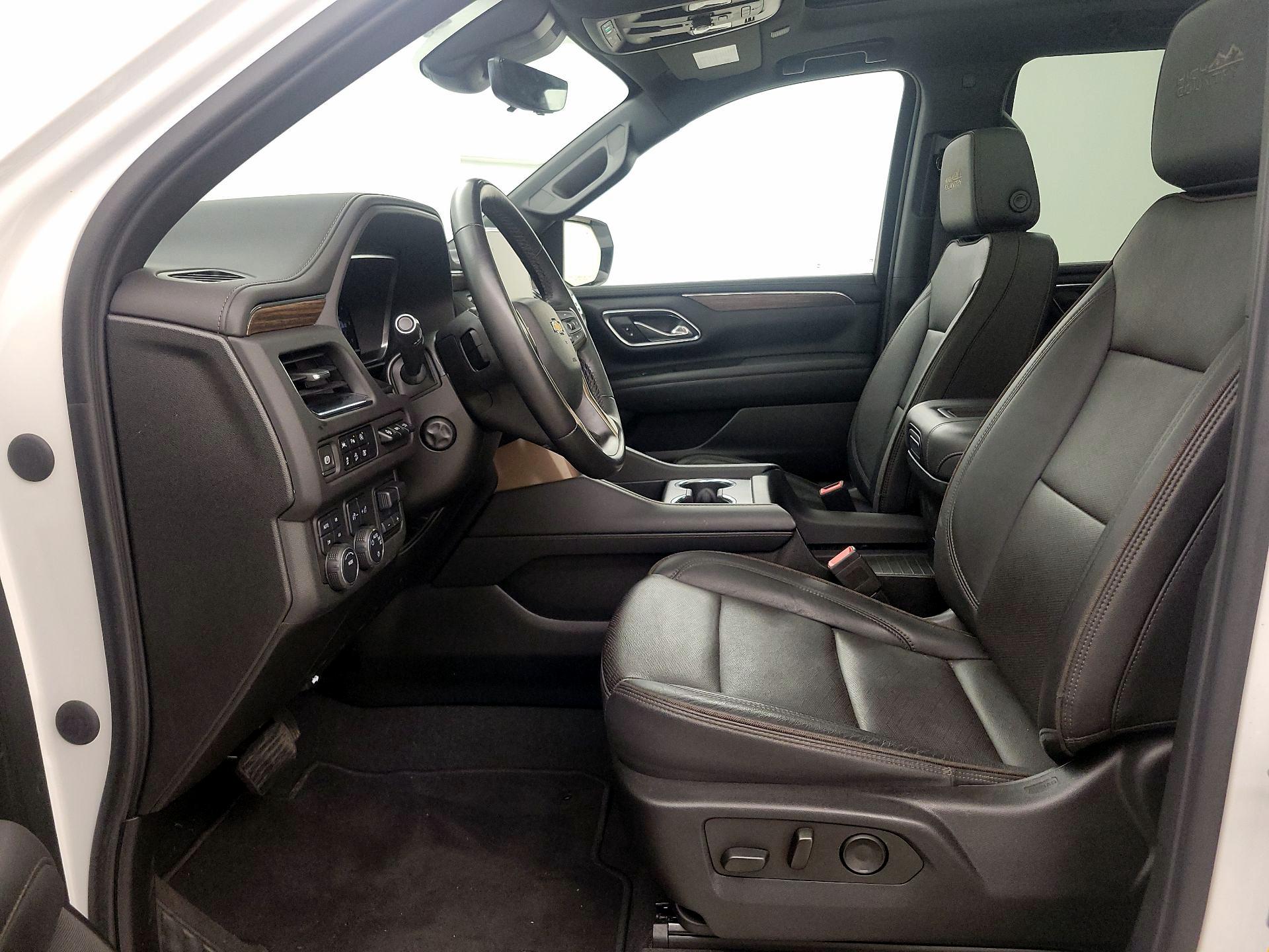 Thumbnail: 2023 Chevrolet Tahoe - 11
