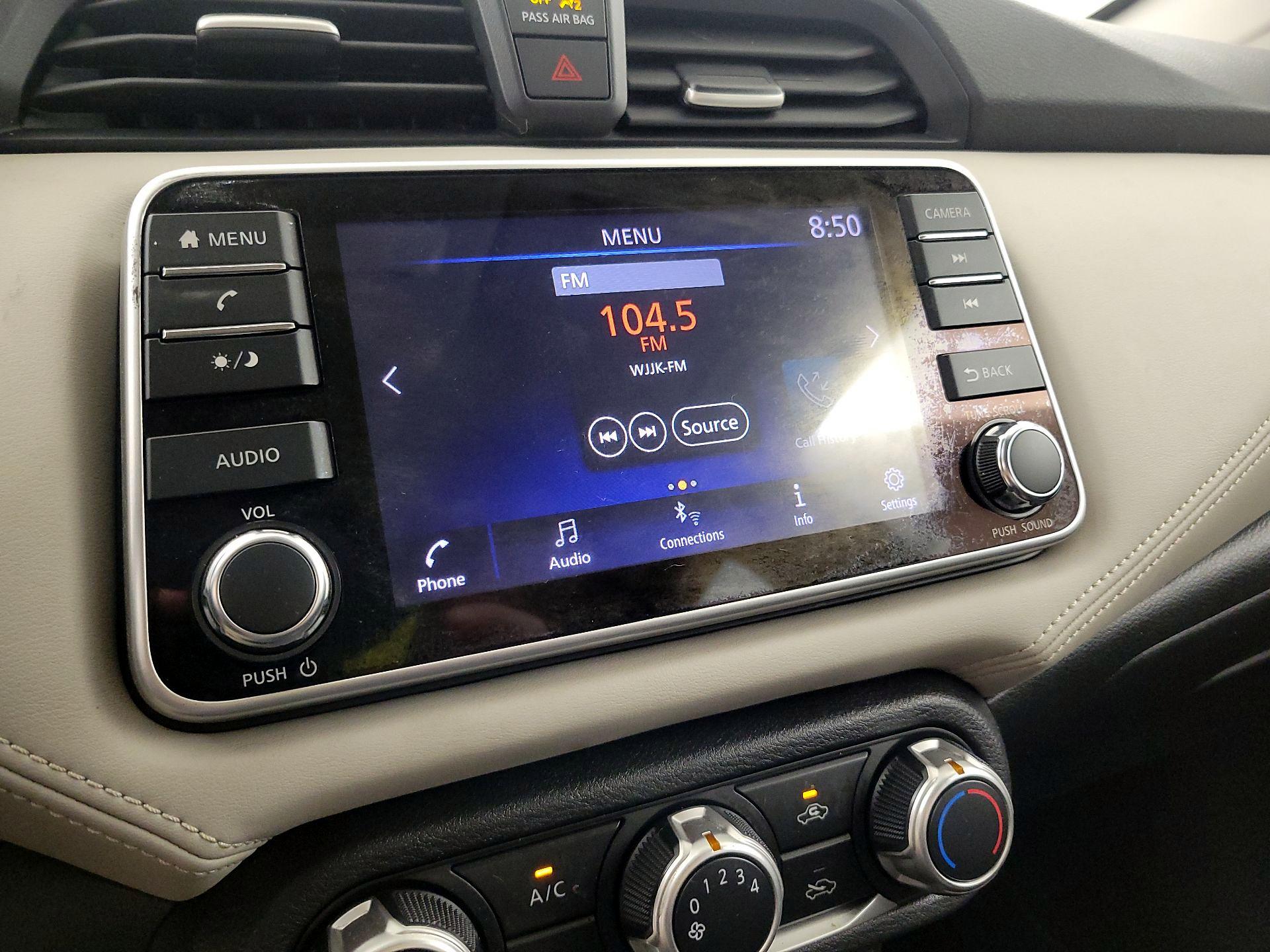 Thumbnail: 2020 Nissan Versa - 14