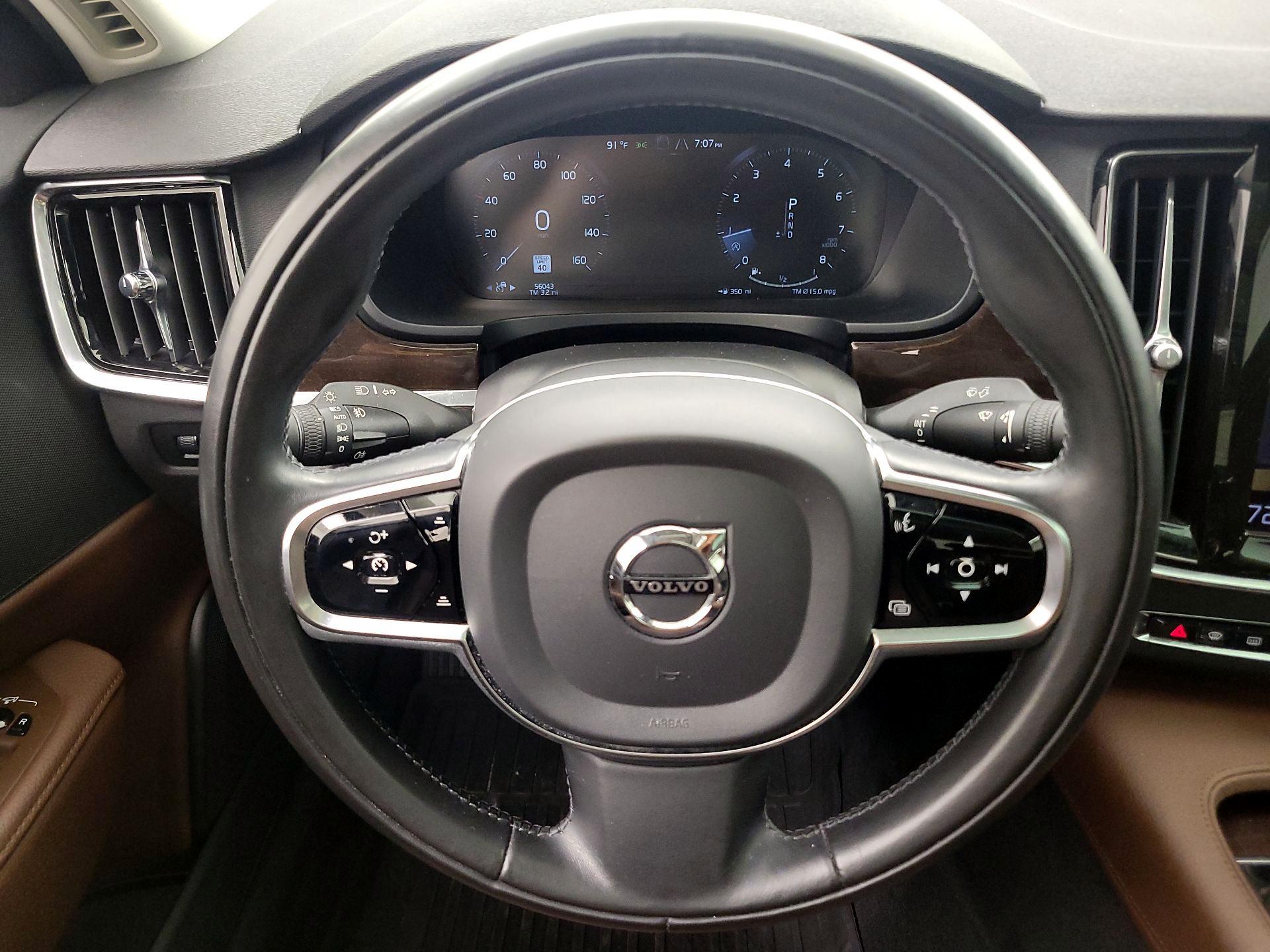Thumbnail: 2020 Volvo S90 - 10
