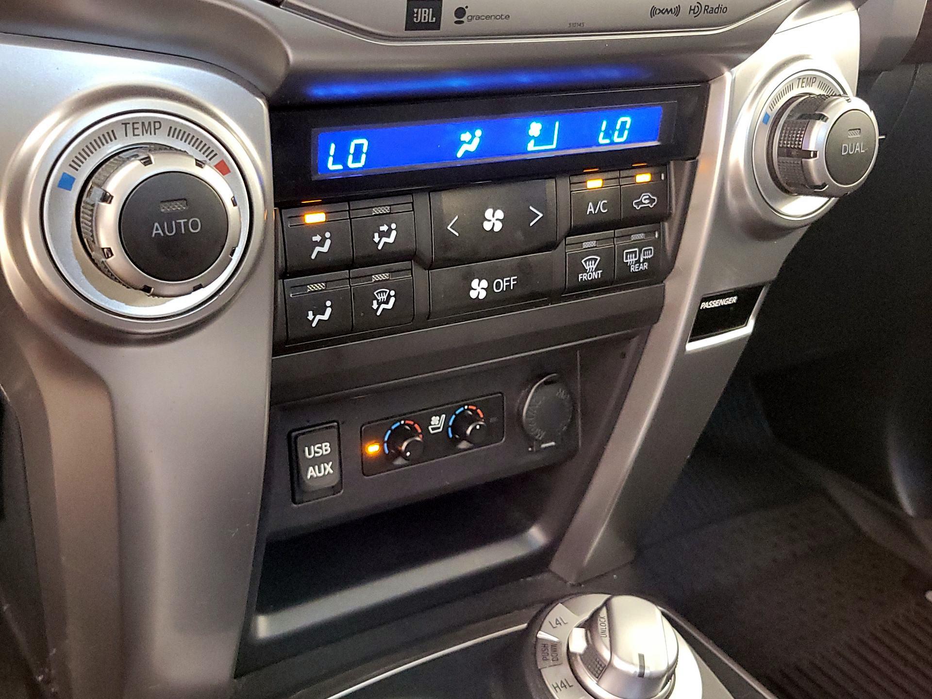 Thumbnail: 2017 Toyota 4Runner - 16