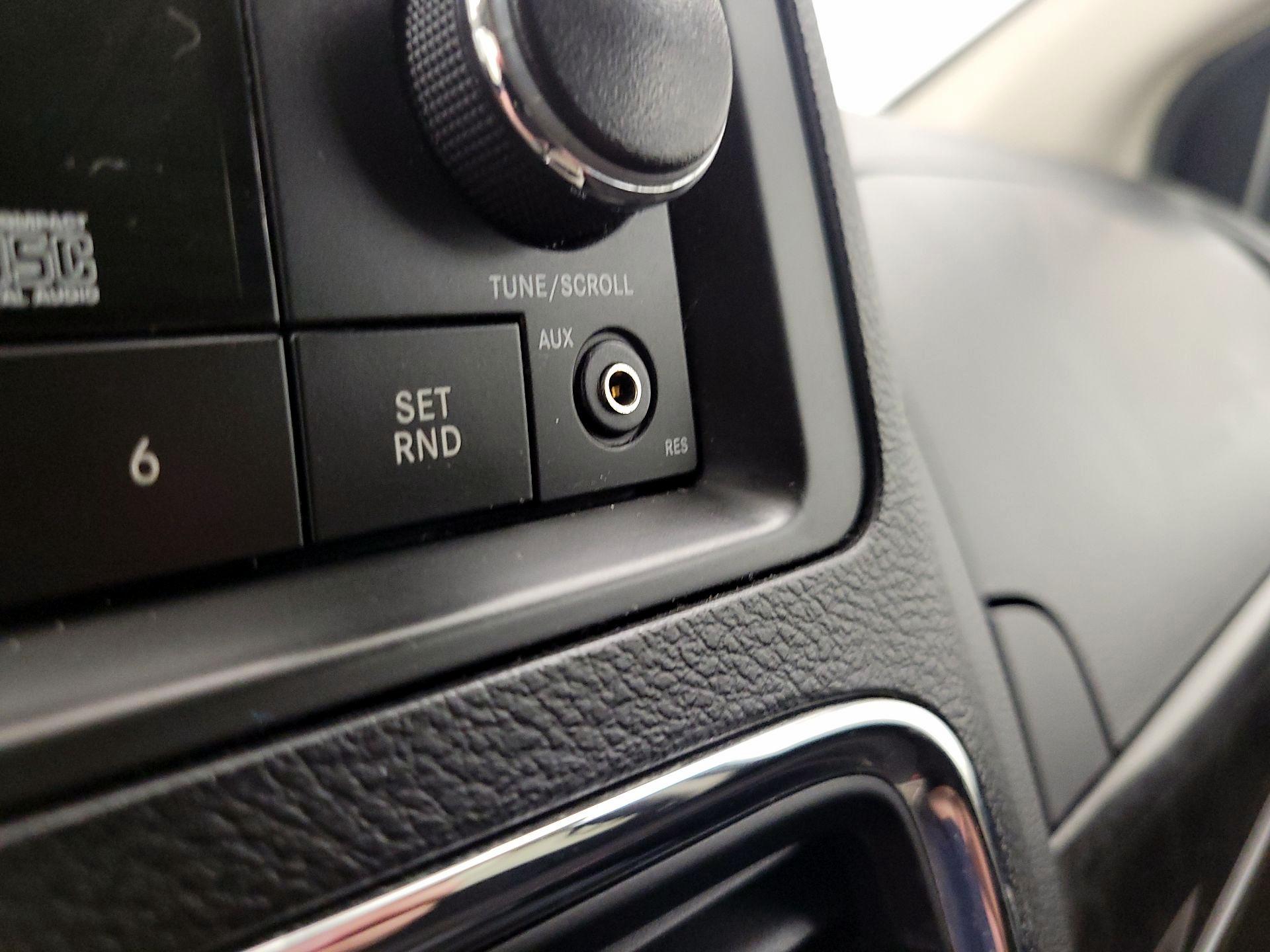 Thumbnail: 2014 Dodge Grand Caravan - 17