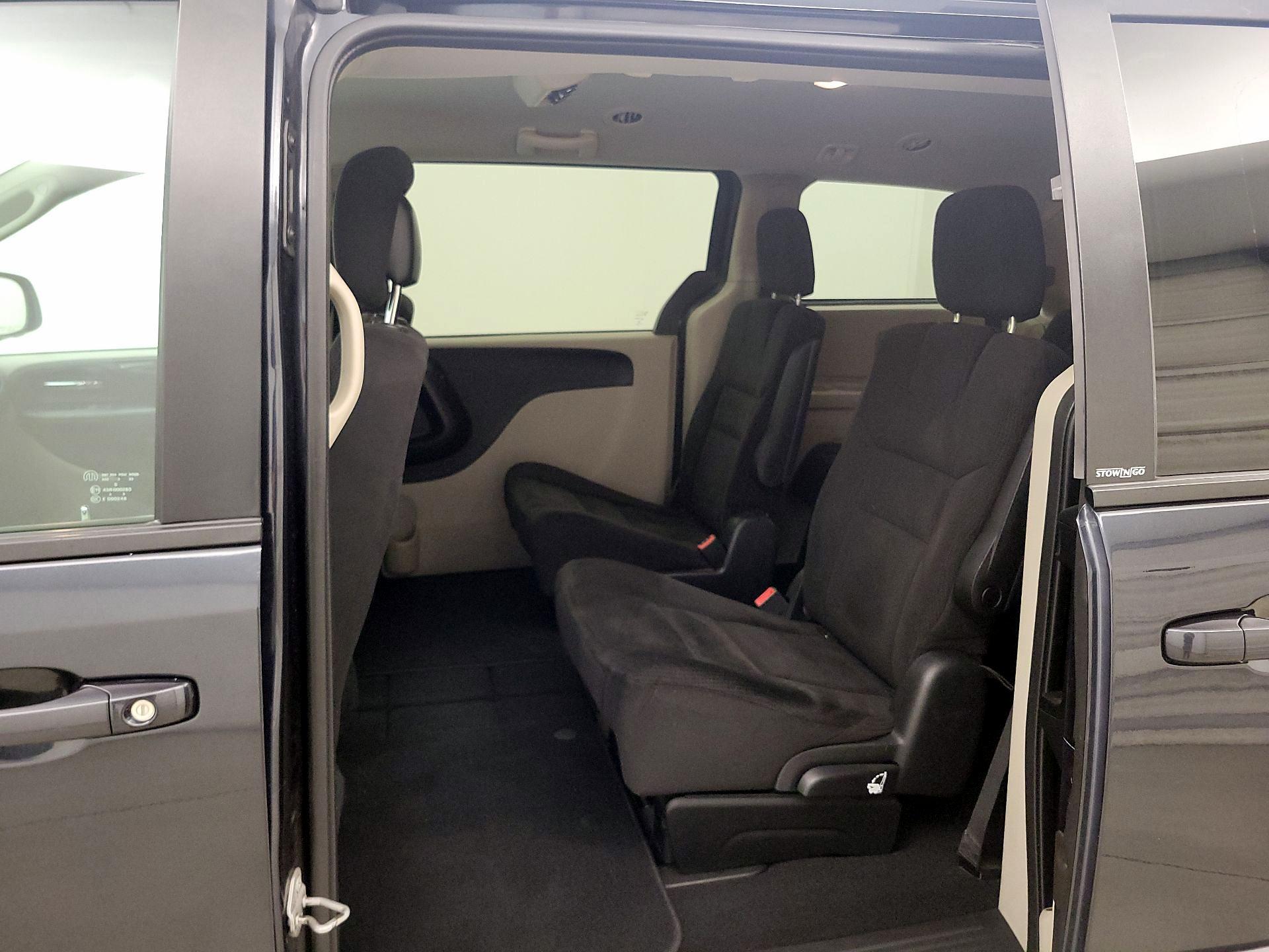 Thumbnail: 2014 Dodge Grand Caravan - 18
