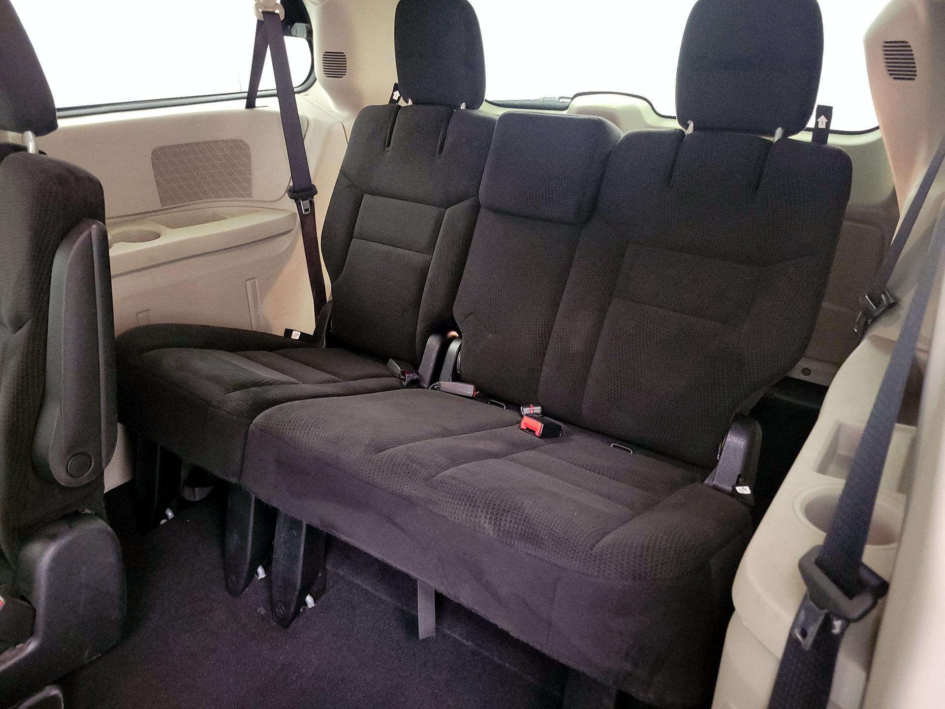 Thumbnail: 2014 Dodge Grand Caravan - 19