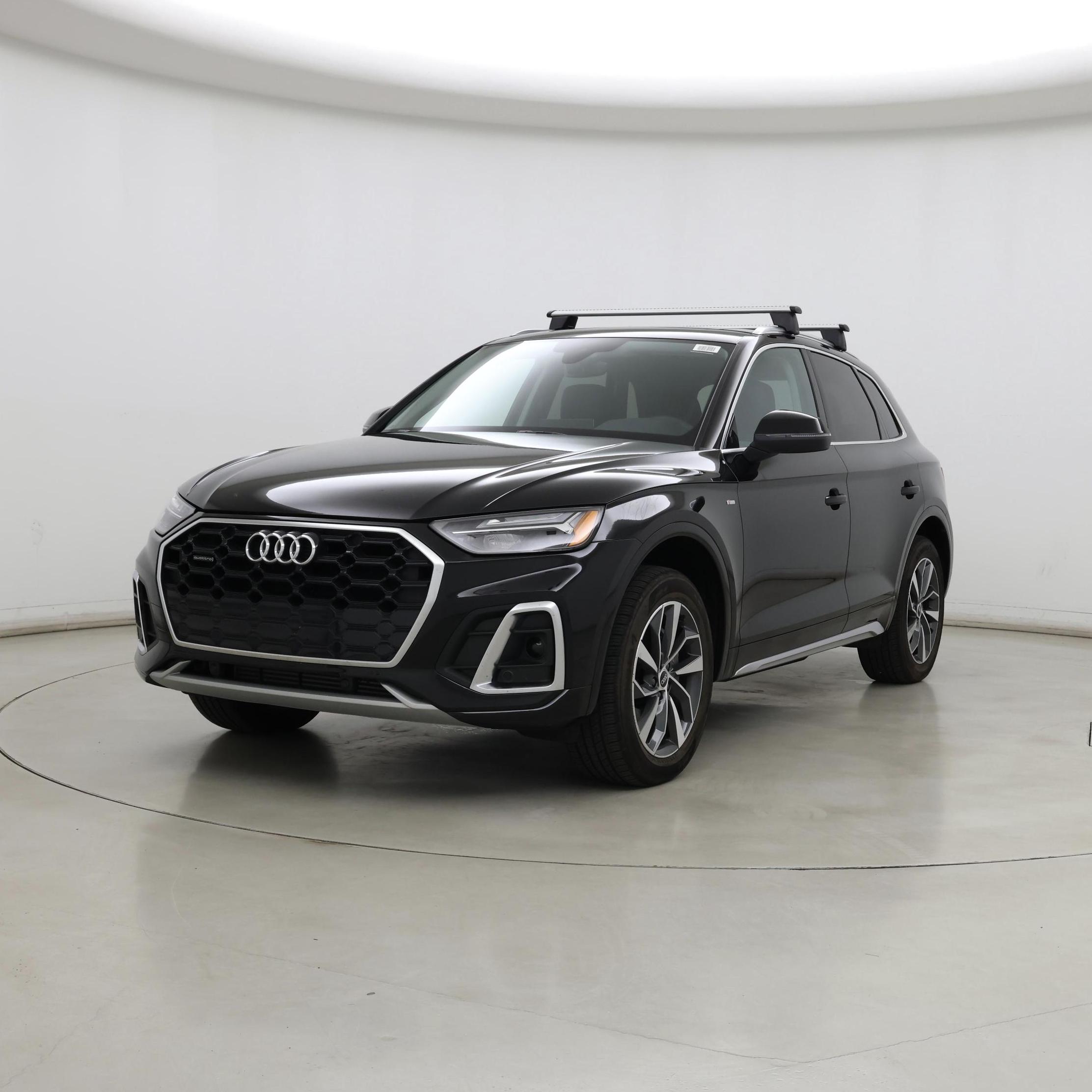 Thumbnail: 2022 Audi Q5 - 4