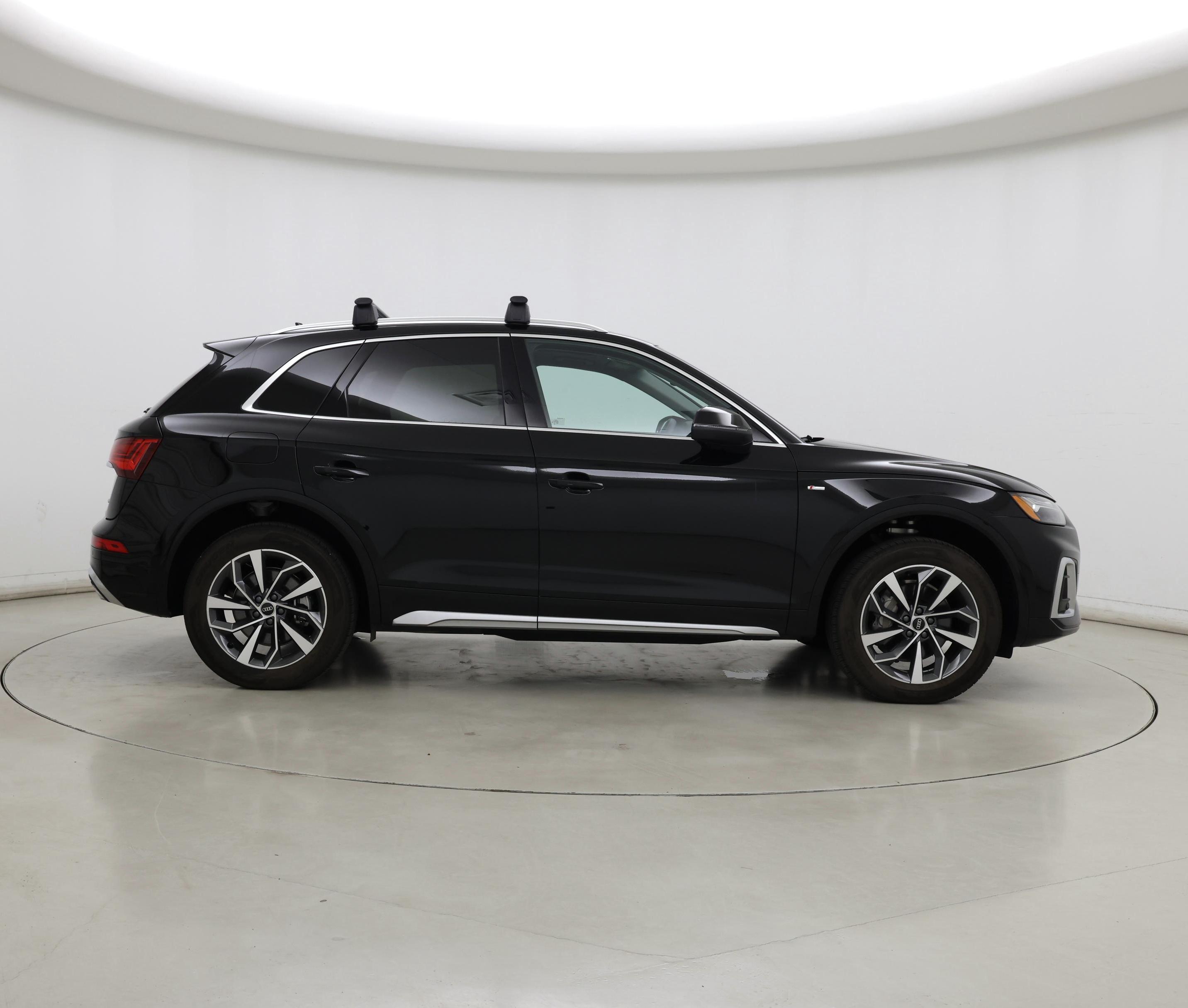 Thumbnail: 2022 Audi Q5 - 7