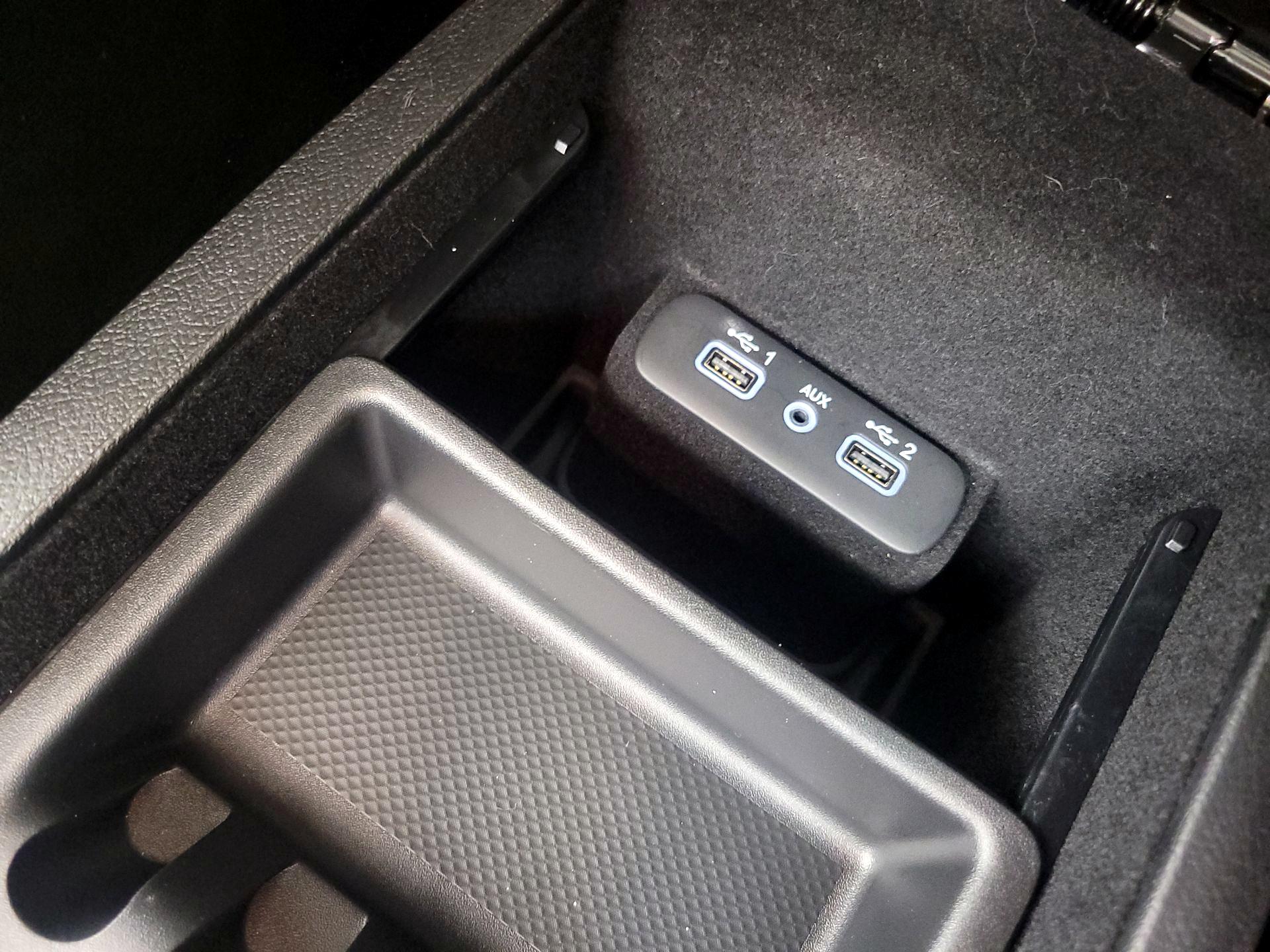 Thumbnail: 2019 Dodge Charger - 19