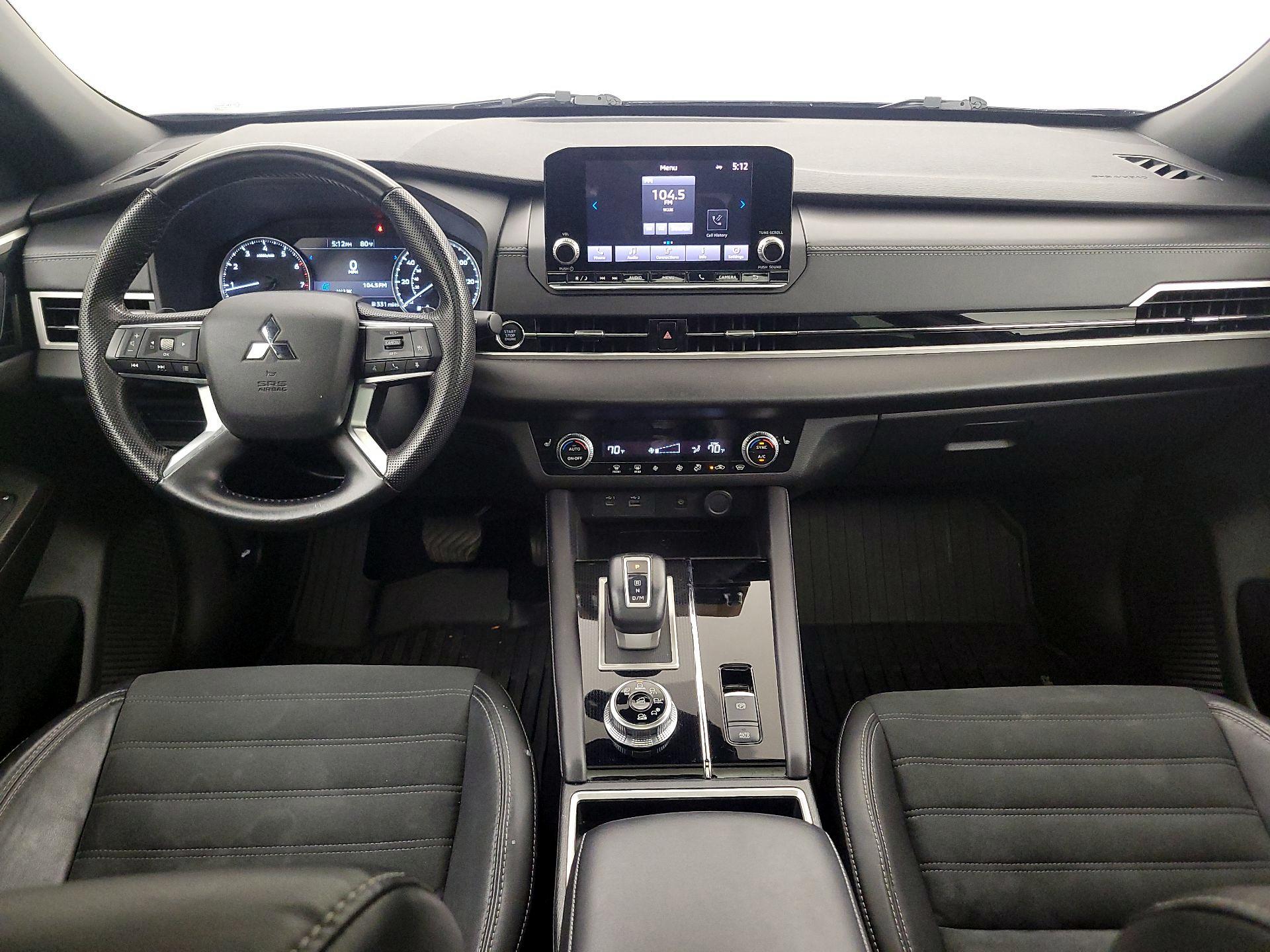 Thumbnail: 2022 Mitsubishi Outlander - 9