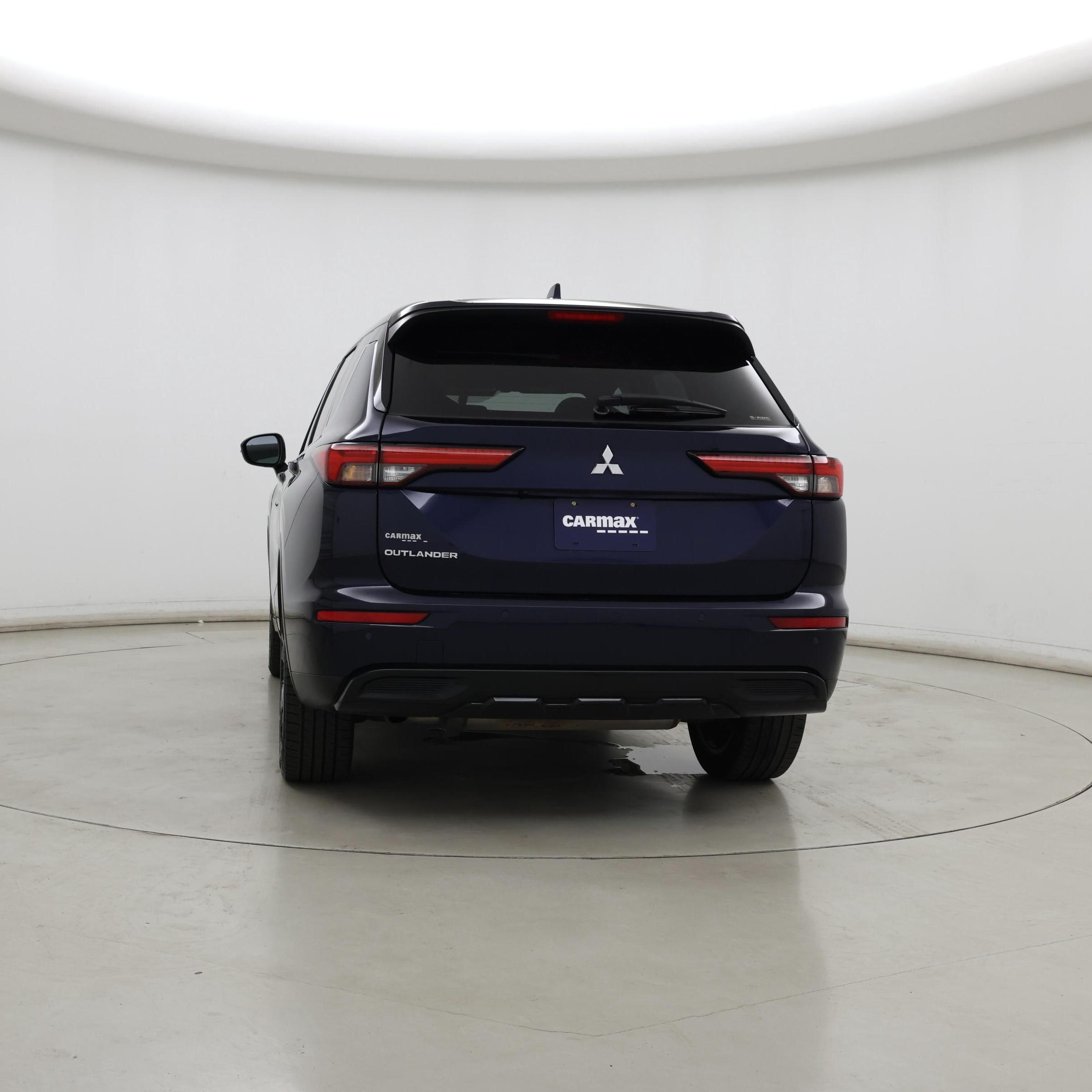 Thumbnail: 2022 Mitsubishi Outlander - 6