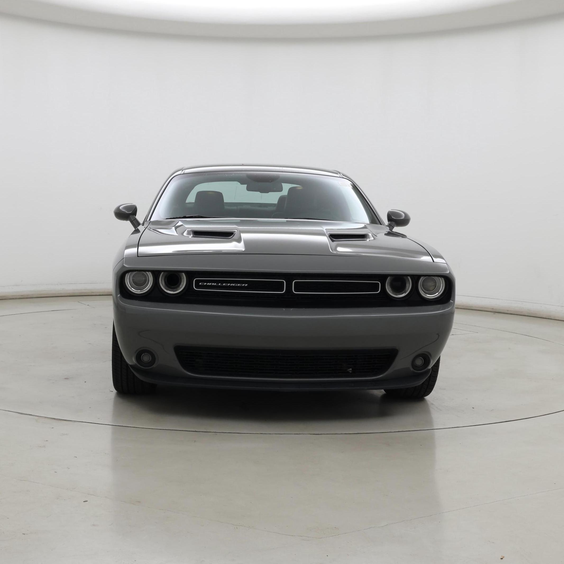 Thumbnail: 2017 Dodge Challenger - 5