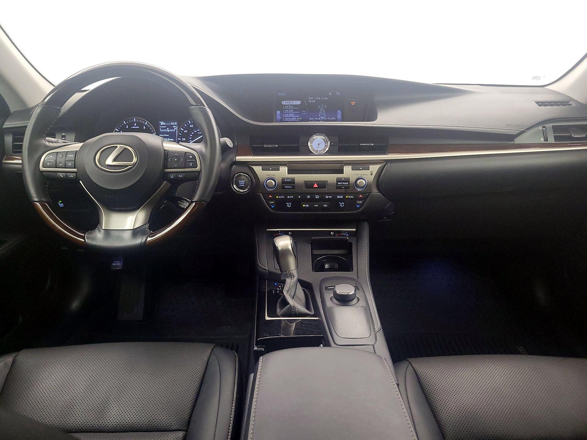 Thumbnail: 2017 Lexus ES - 9