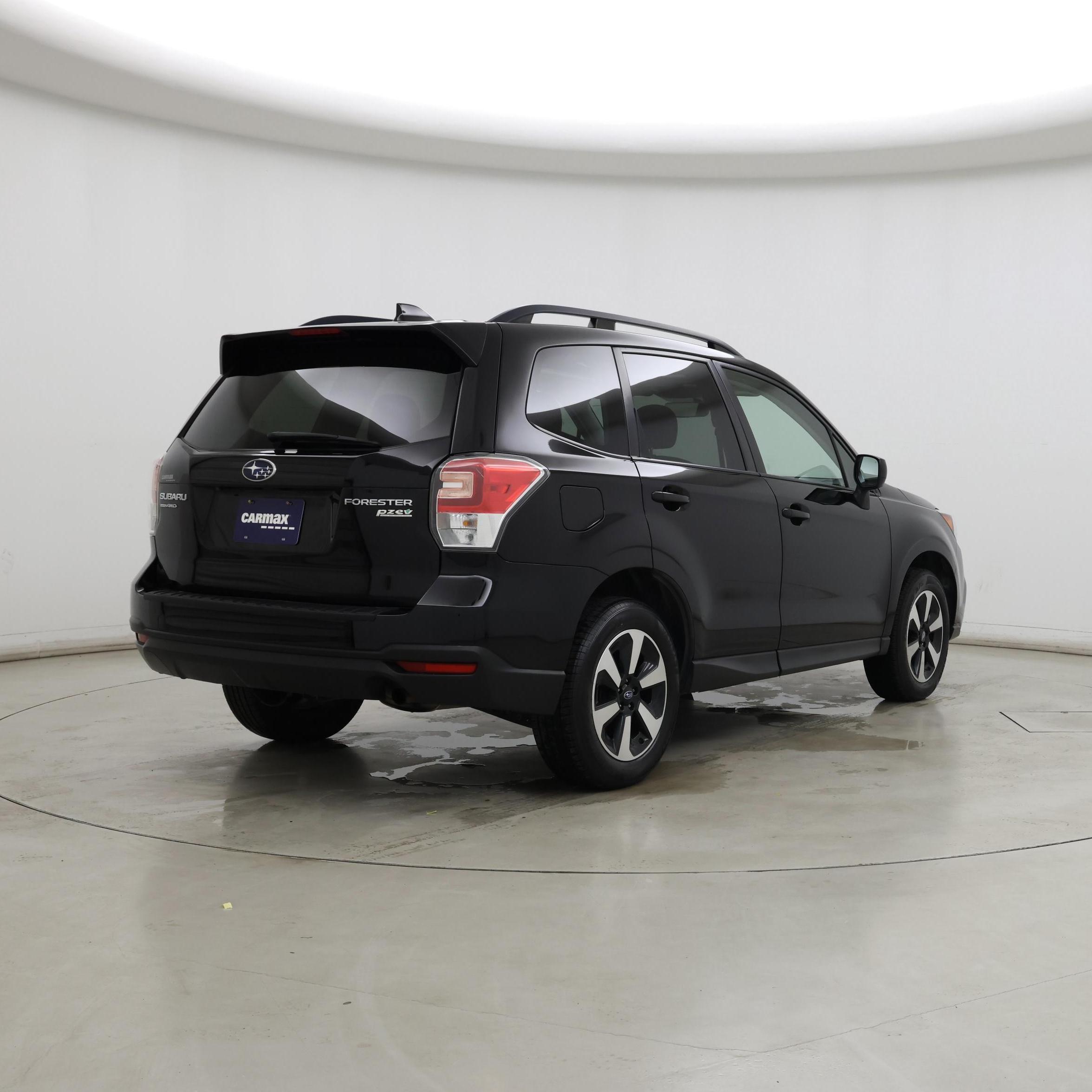 Thumbnail: 2017 Subaru Forester - 8