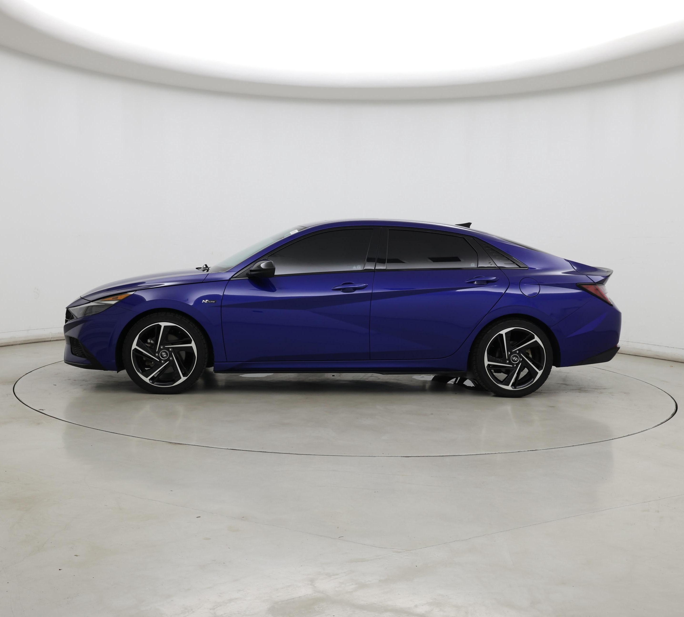 Thumbnail: 2021 Hyundai Elantra - 3