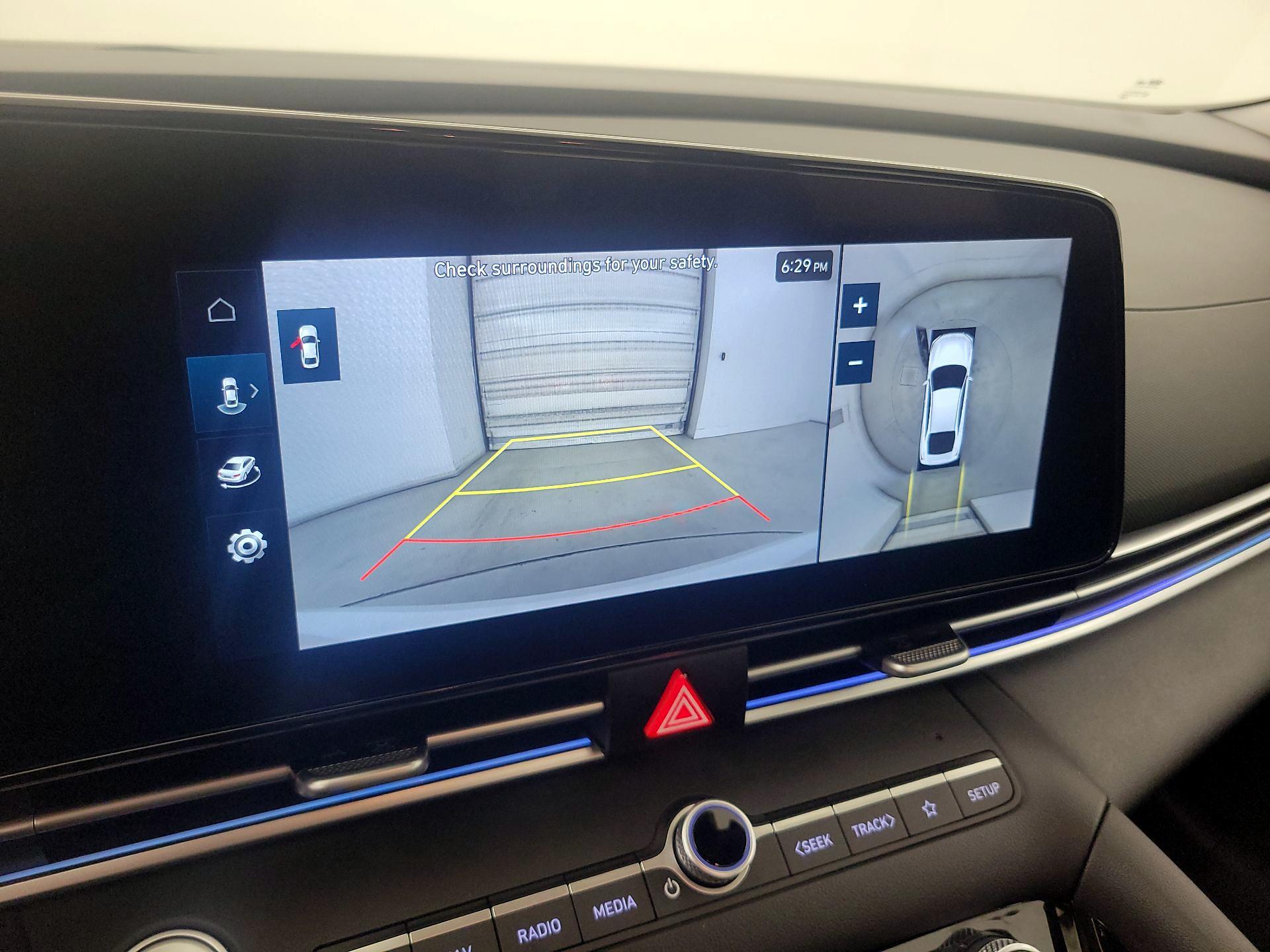 Thumbnail: 2024 Hyundai Elantra - 15