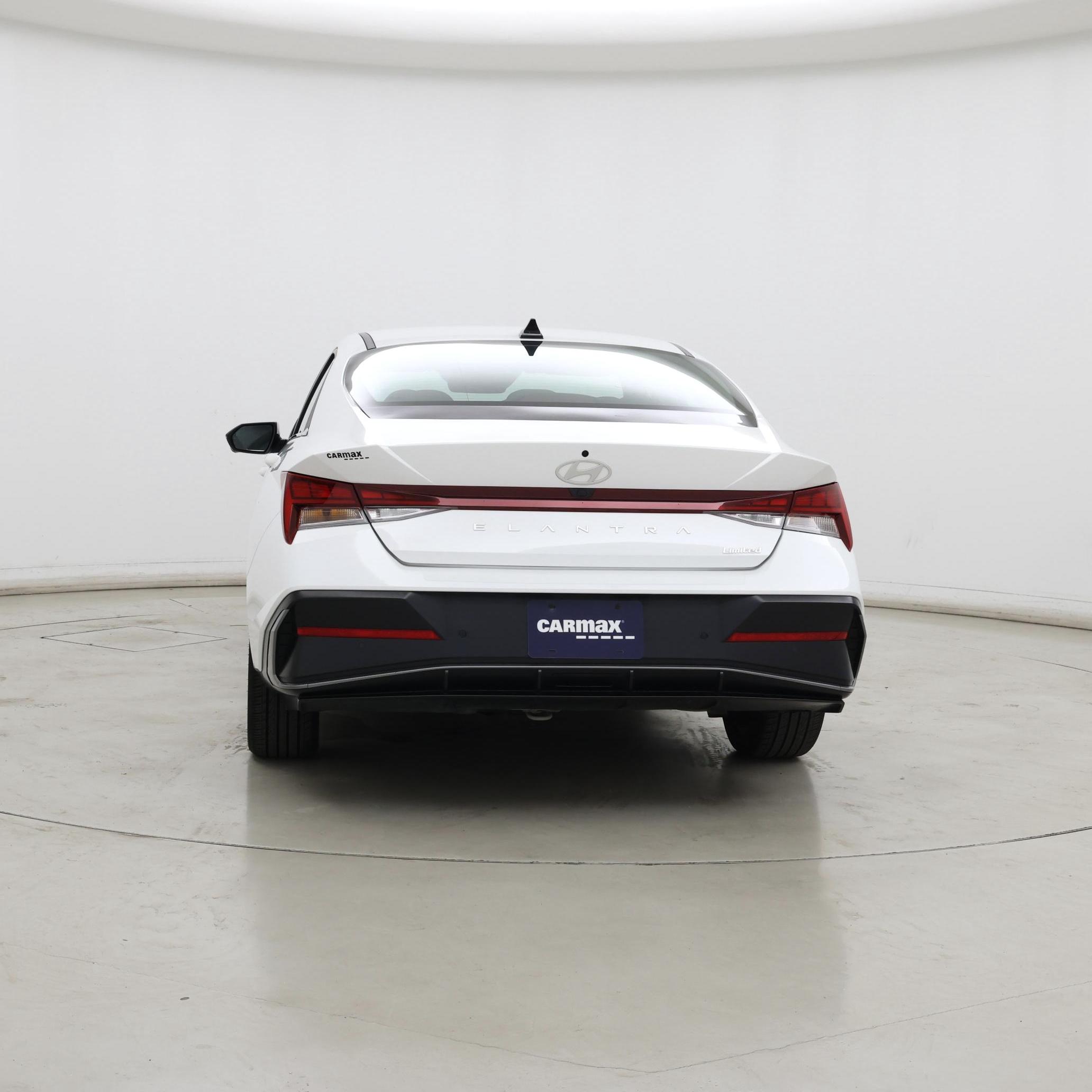 Thumbnail: 2024 Hyundai Elantra - 6