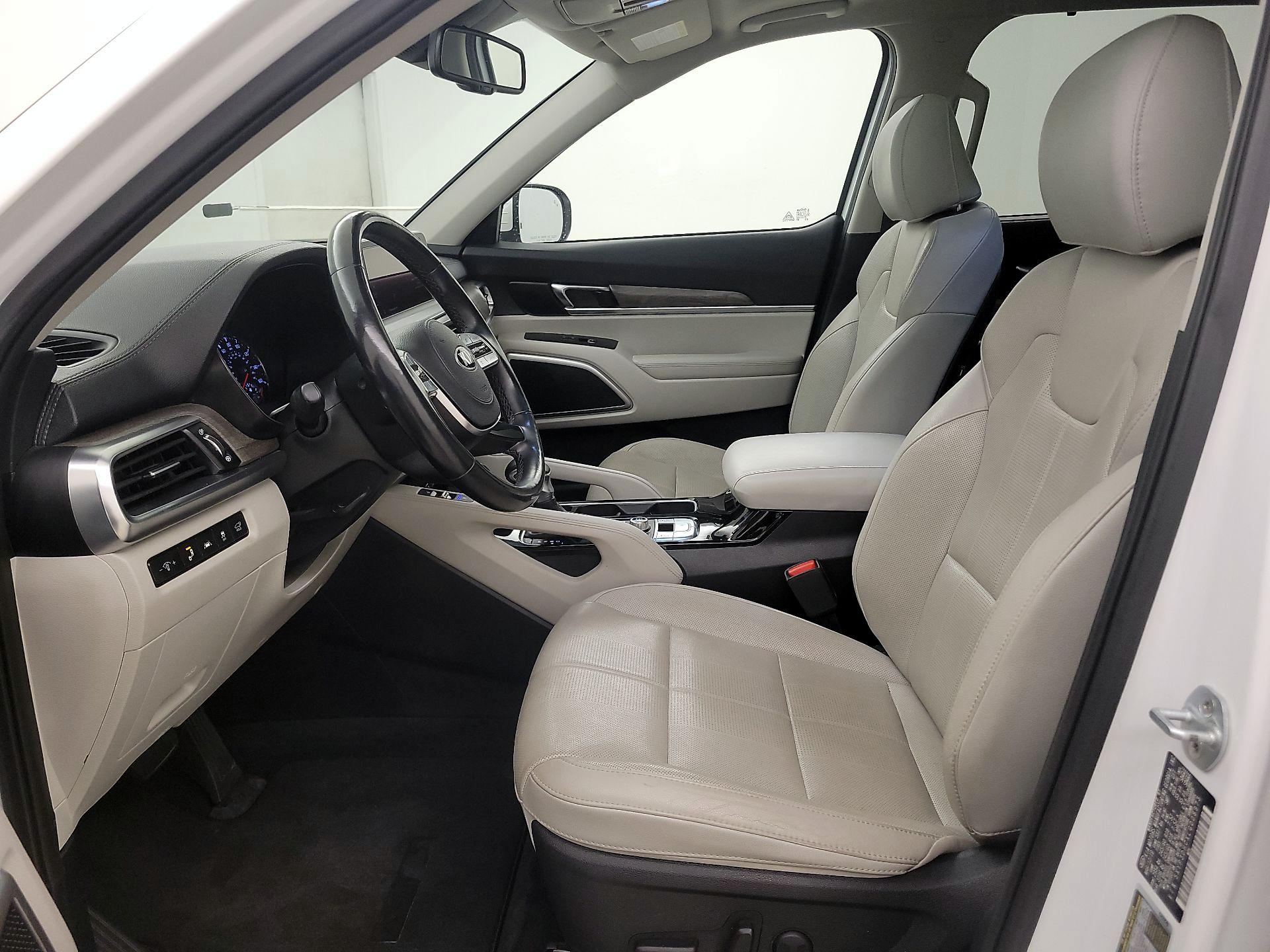 Thumbnail: 2020 Kia Telluride - 11