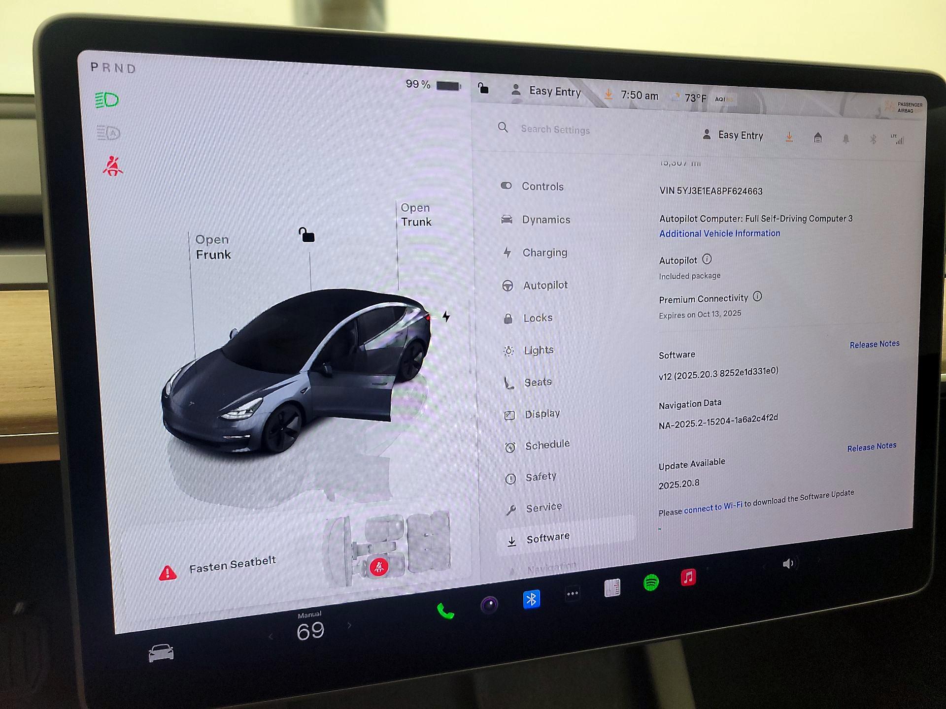 Thumbnail: 2023 Tesla Model 3 - 13